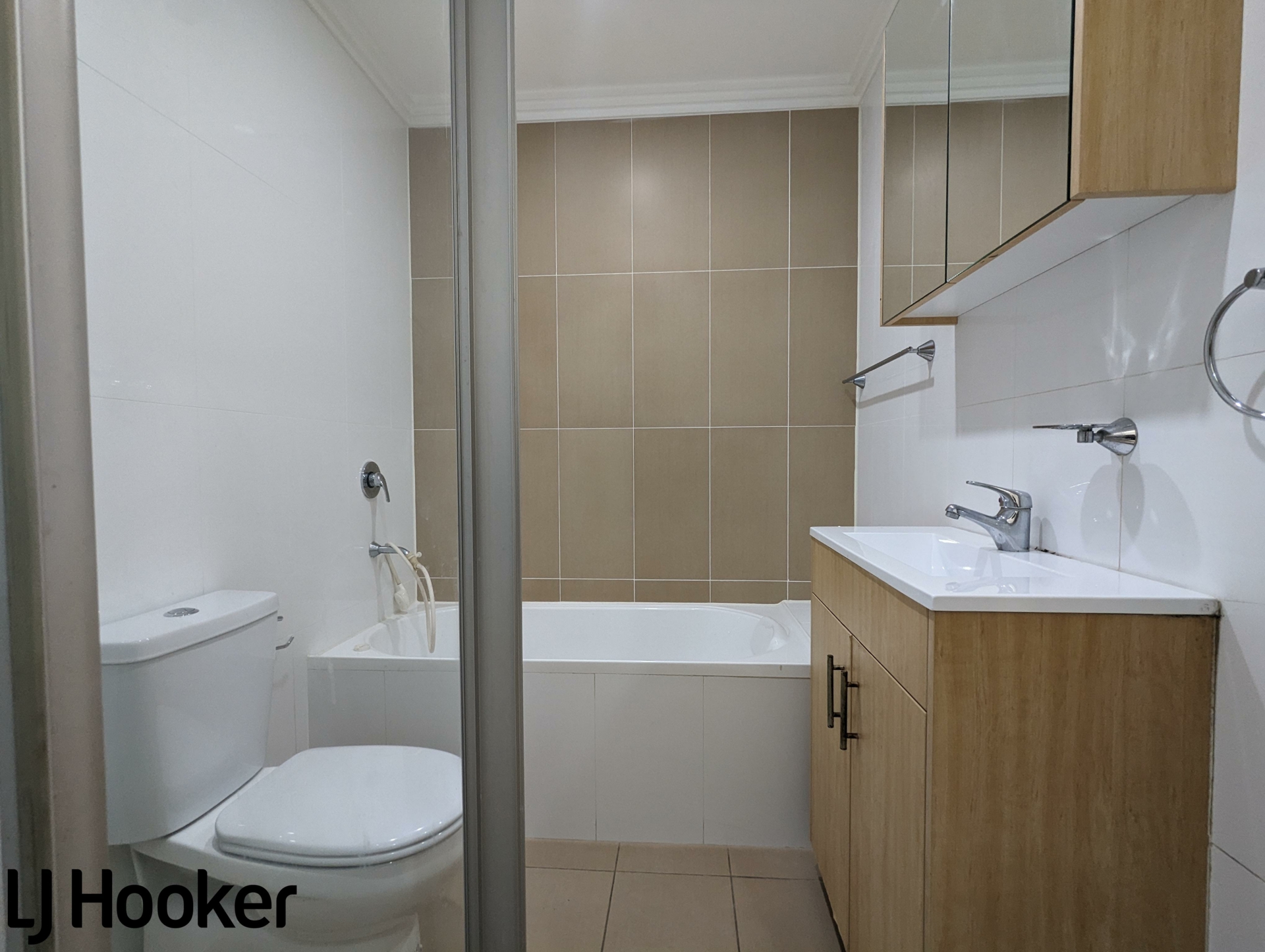 7/121-125 Bland Street, ASHFIELD