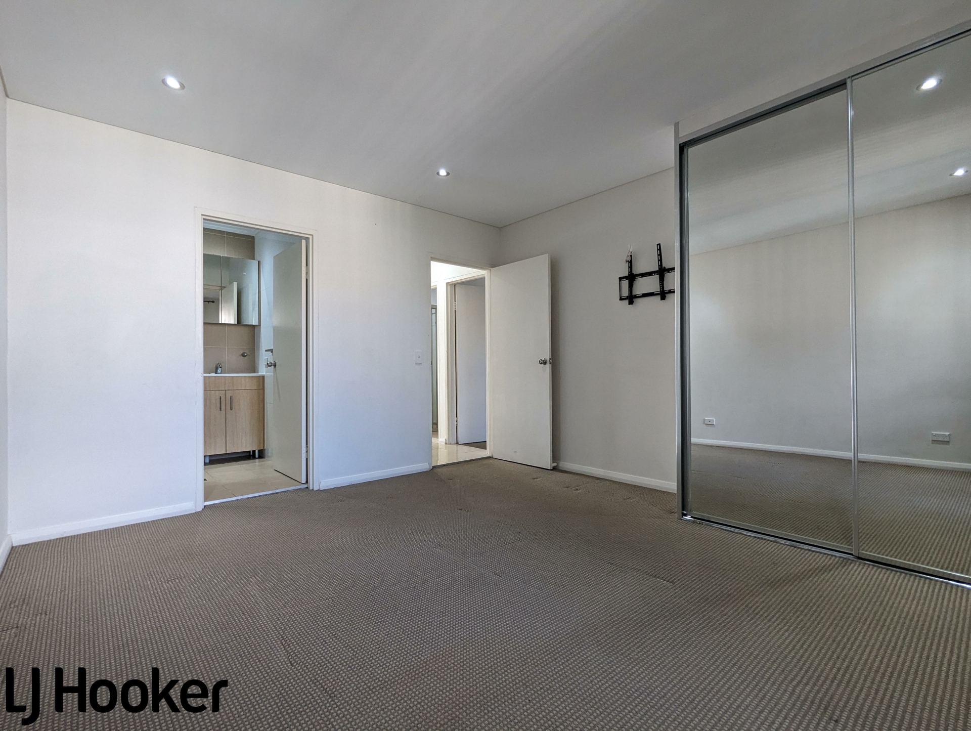 7/121-125 Bland Street, ASHFIELD