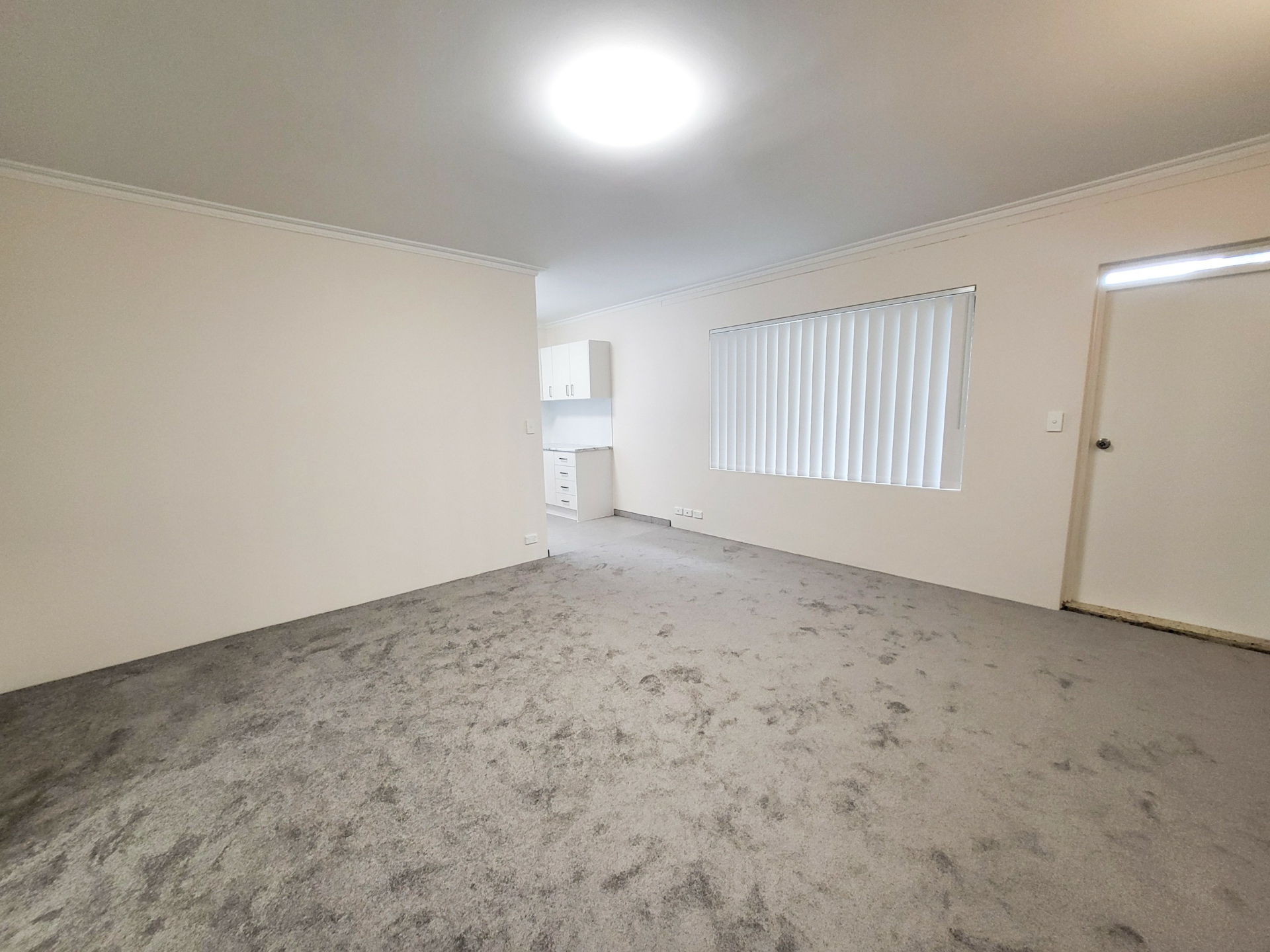 32/31-33 First Ave, CAMPSIE
