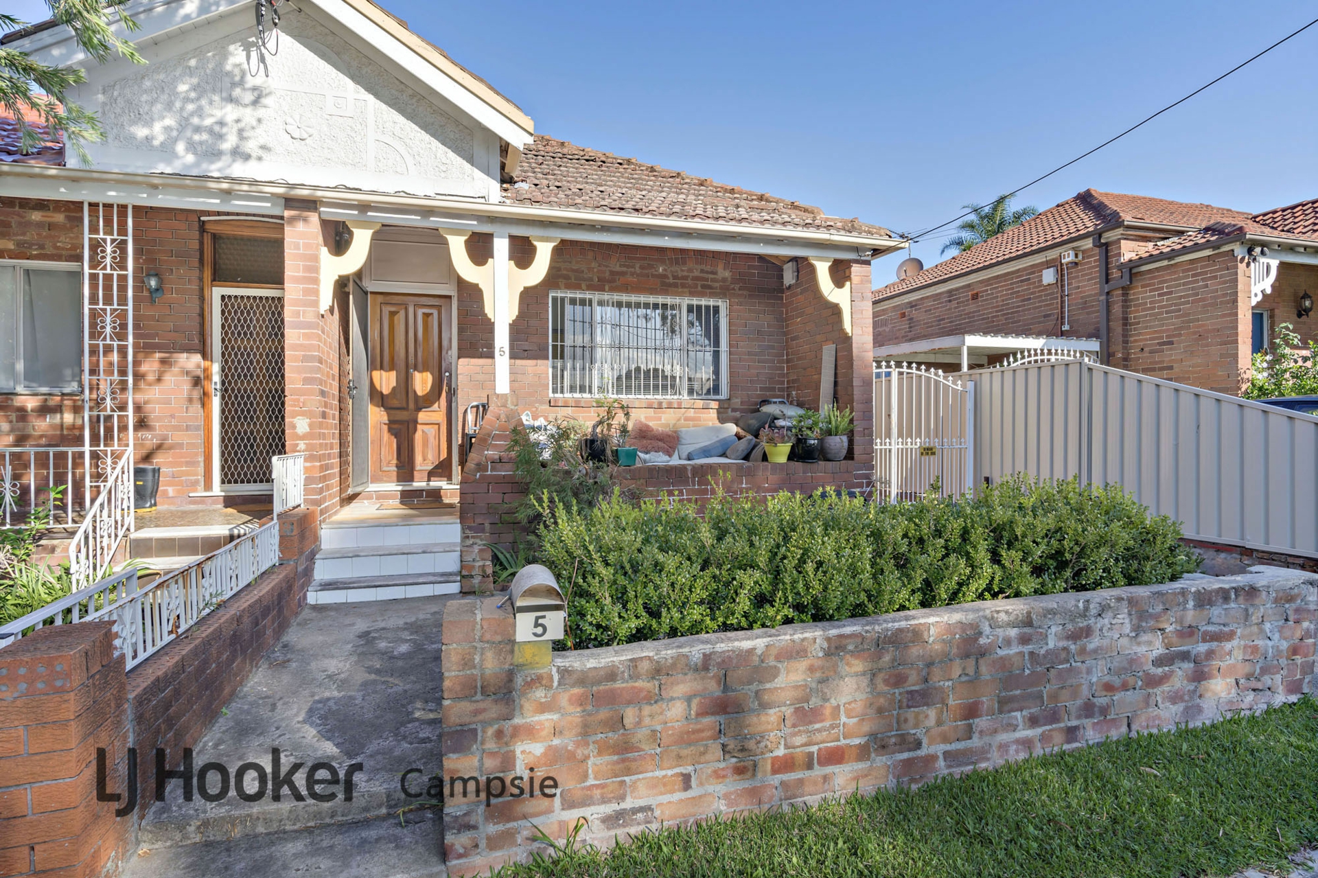 5 Ward Avenue, Canterbury