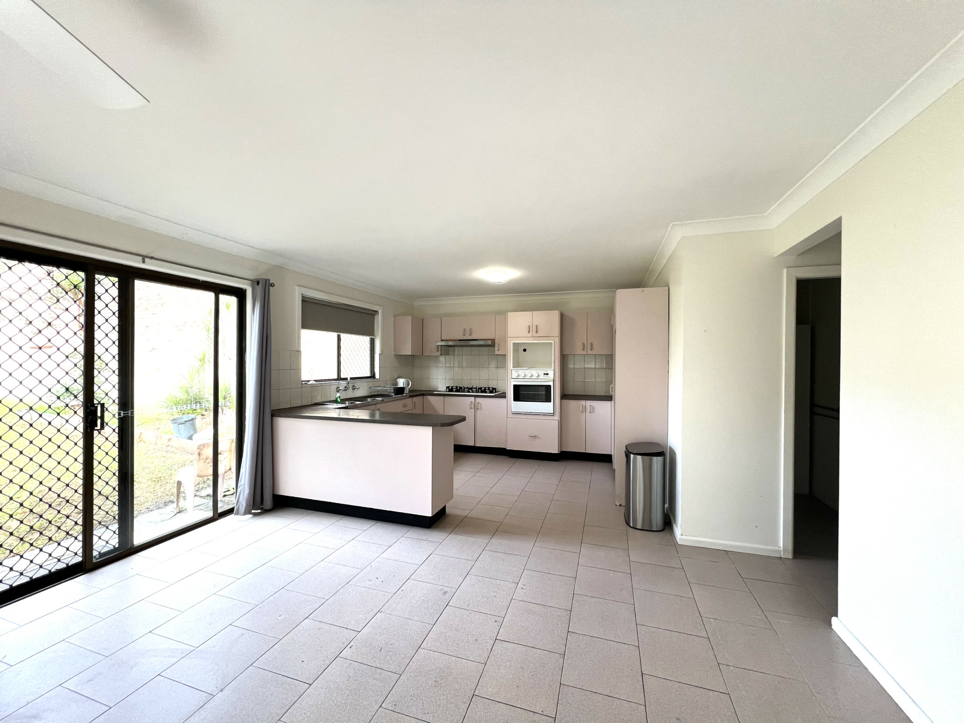 38 Perry Street, CAMPSIE