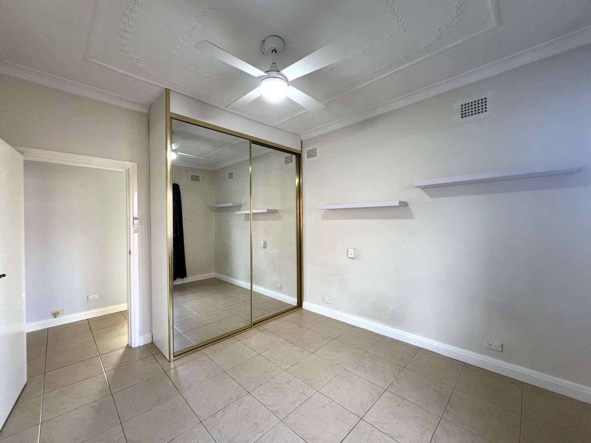 6 Flers Avenue, EARLWOOD