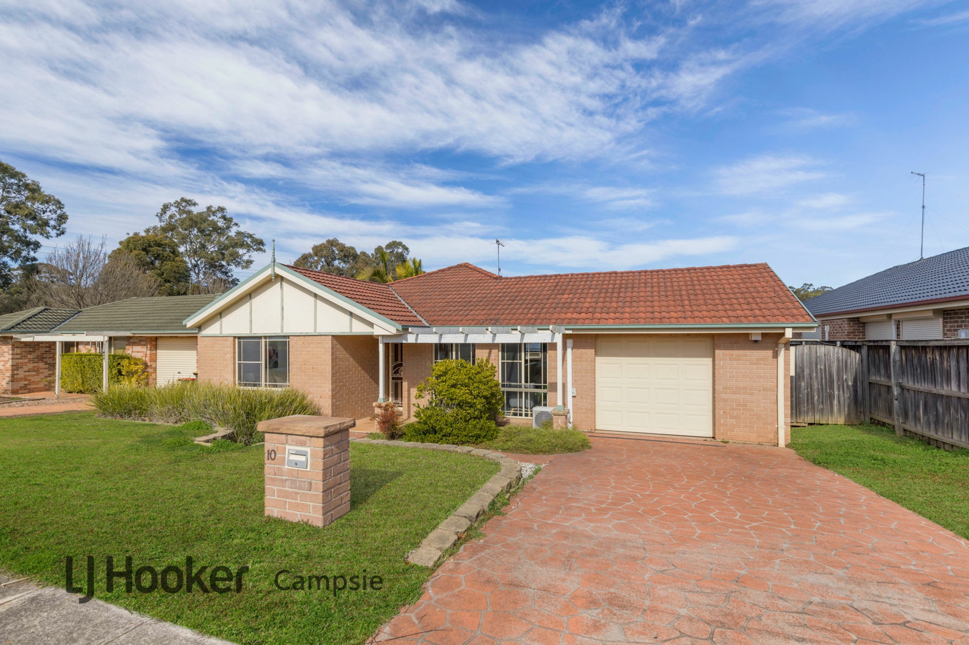 10 Woolshed Place, Currans Hill