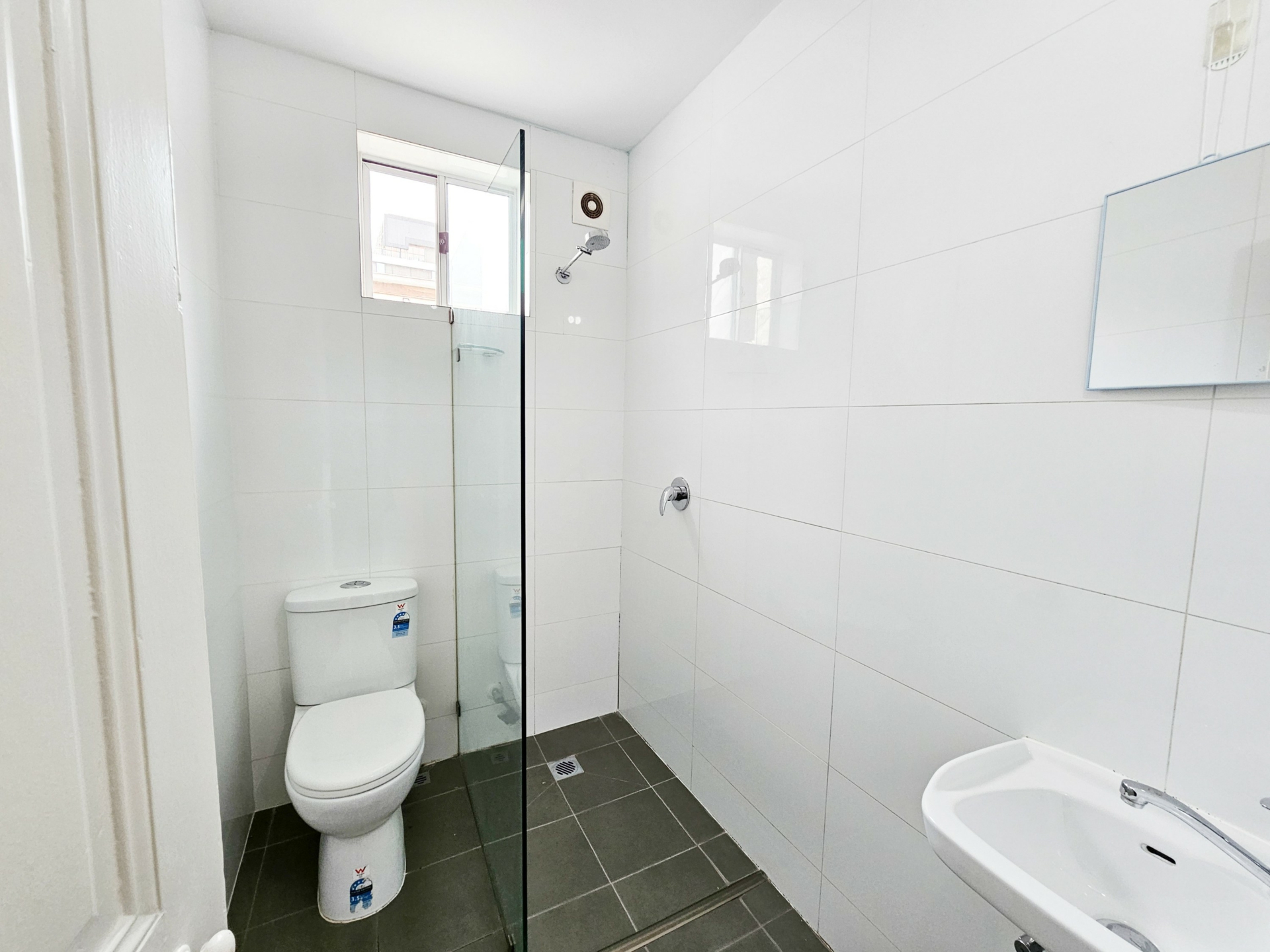 186A Liverpool Road — photo 3 of 6