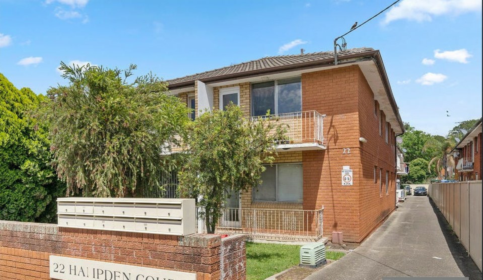 10/22 Hampden Rd, LAKEMBA