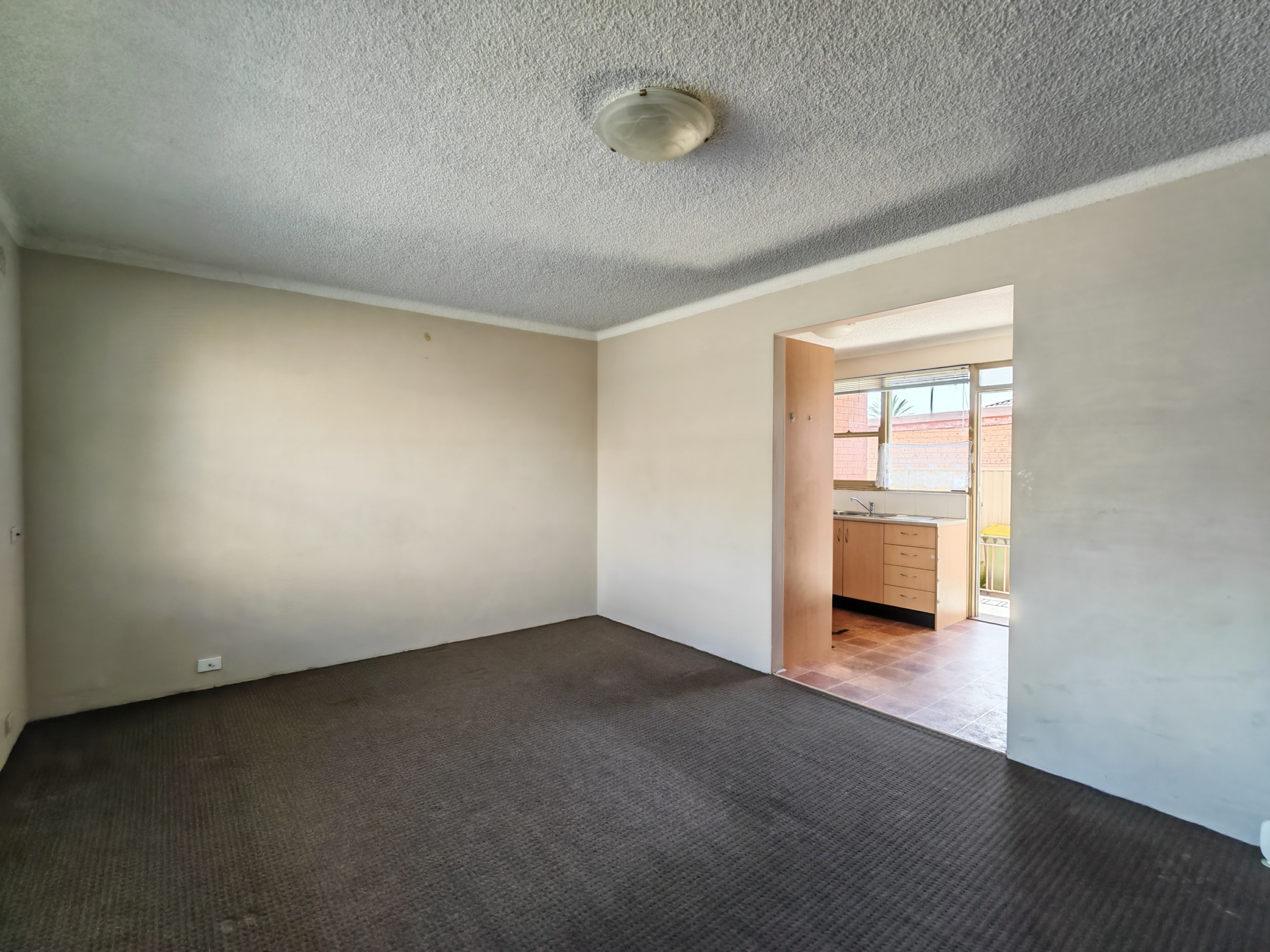 2/1 Eighth Avenue, CAMPSIE