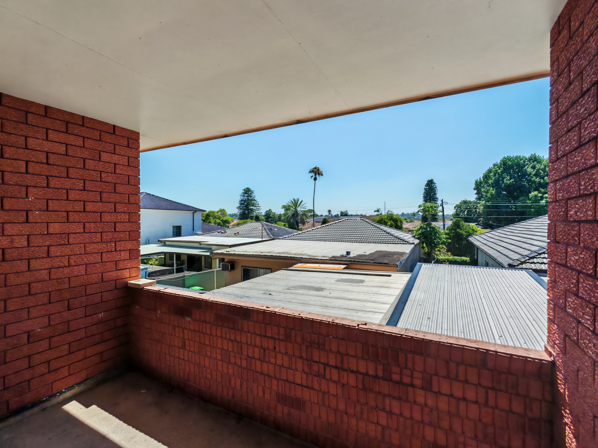 2/1 Eighth Avenue, CAMPSIE