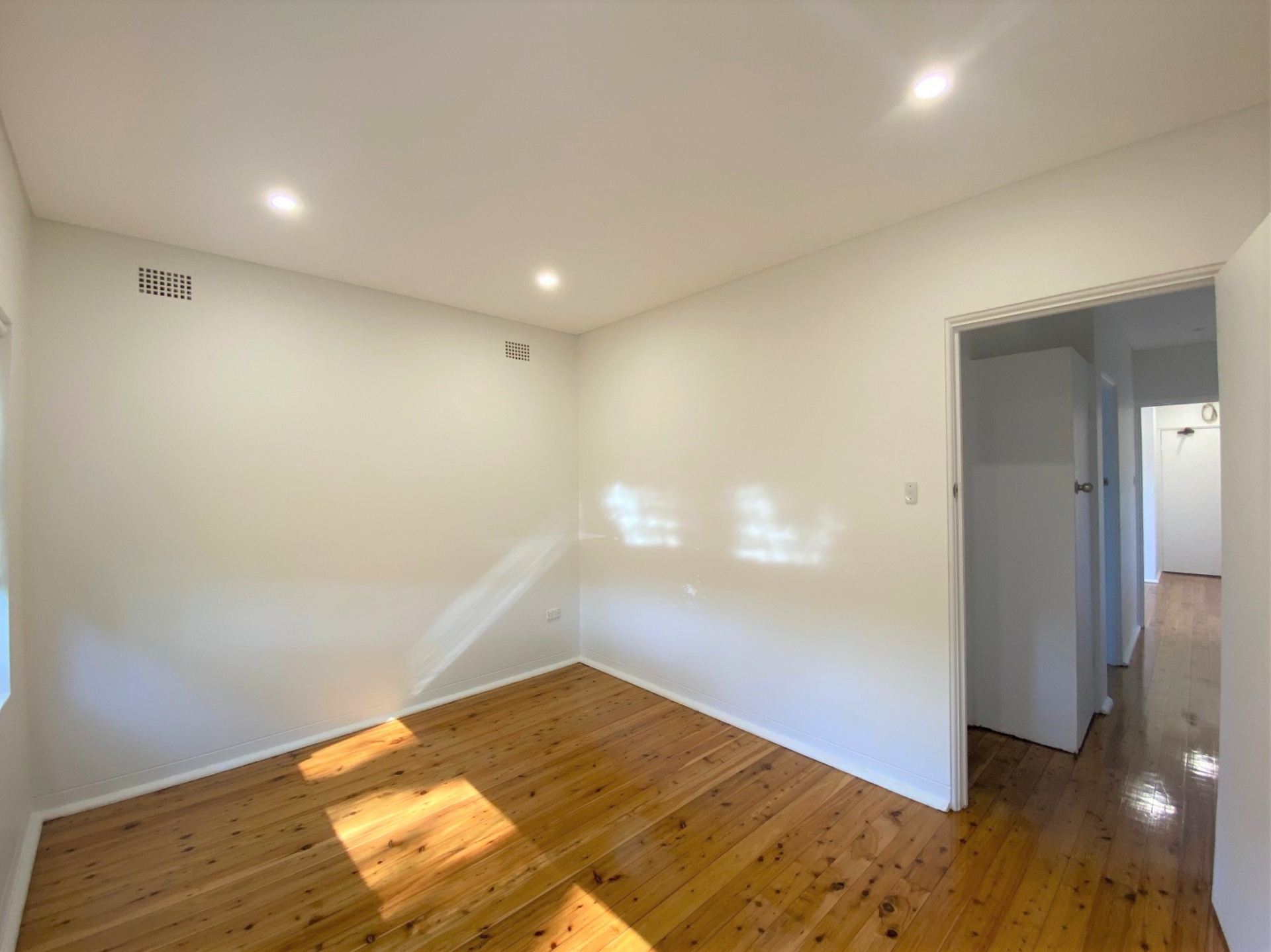 1/10 Evaline Street, CAMPSIE
