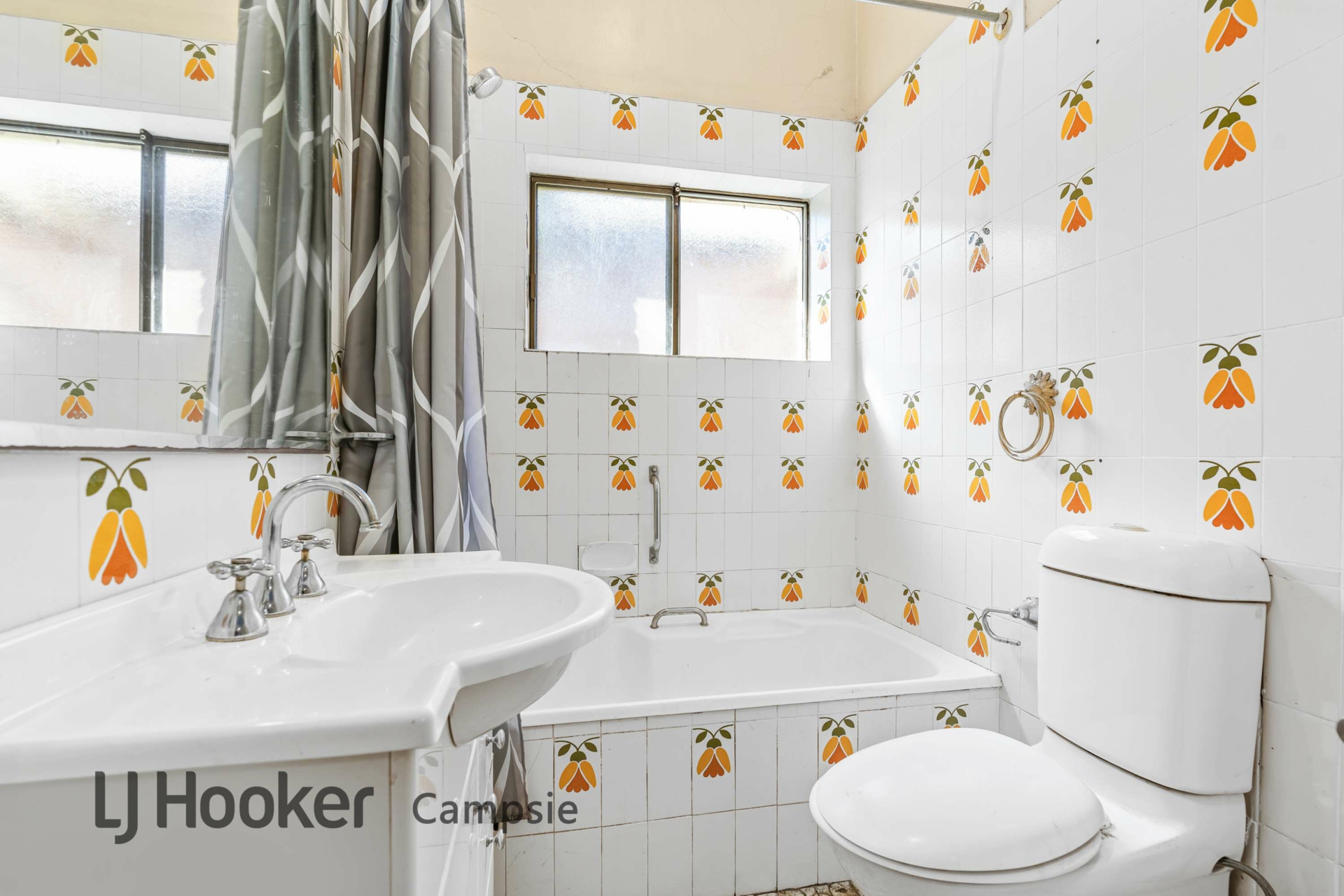 11 Bellombi Street, CAMPSIE