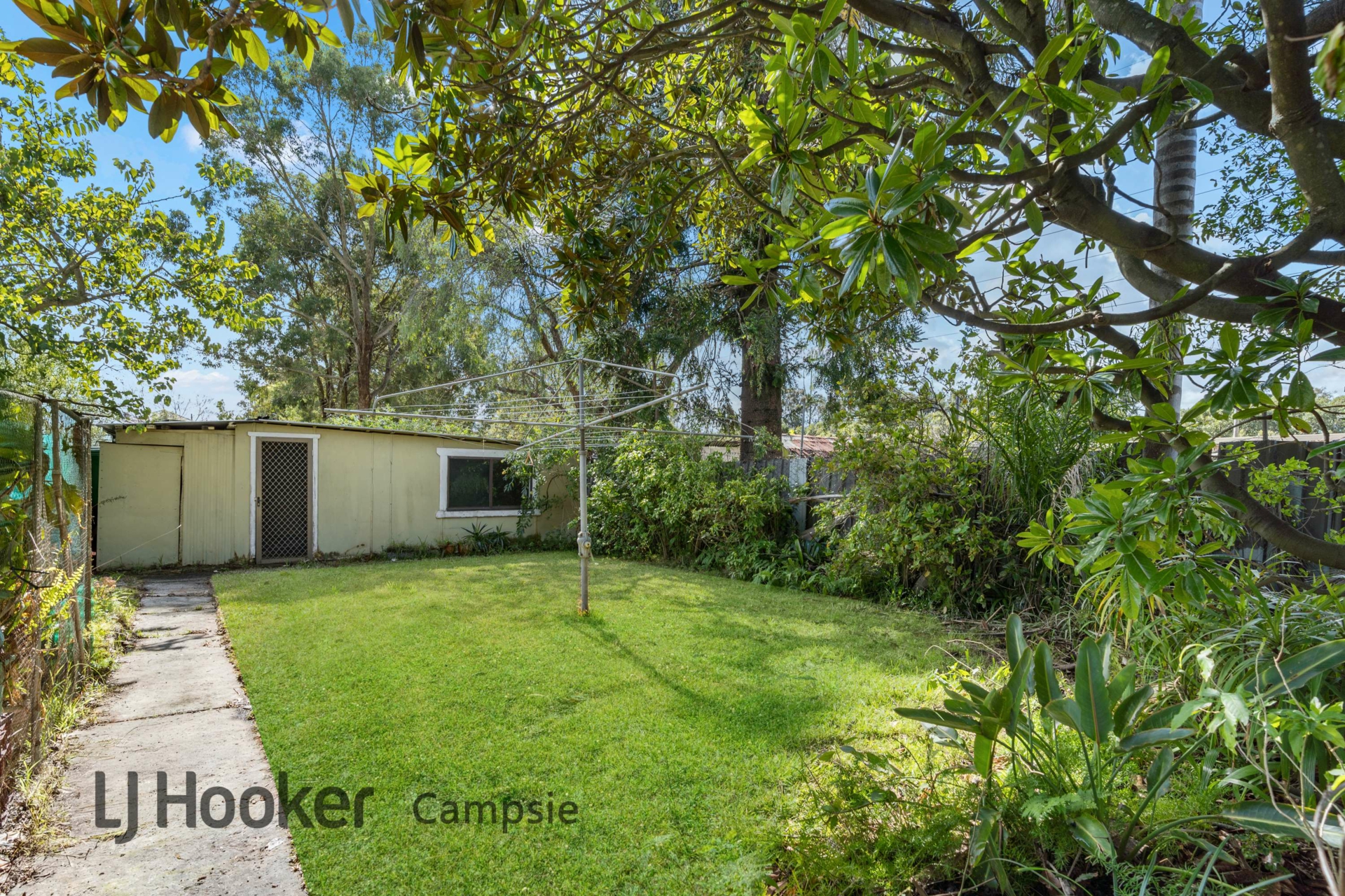 11 Bellombi Street, CAMPSIE