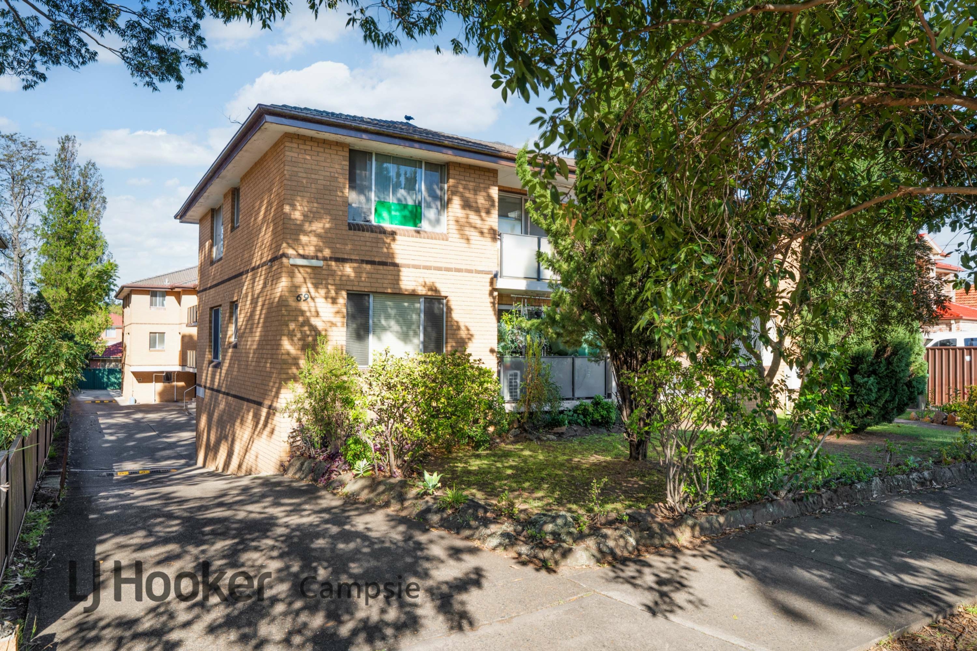 12/69 First Avenue, Campsie