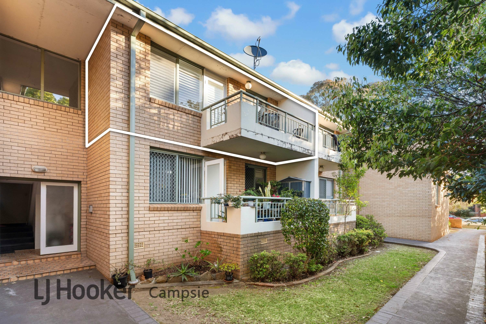 12/28-30 Loftus Street — photo 10 of 10
