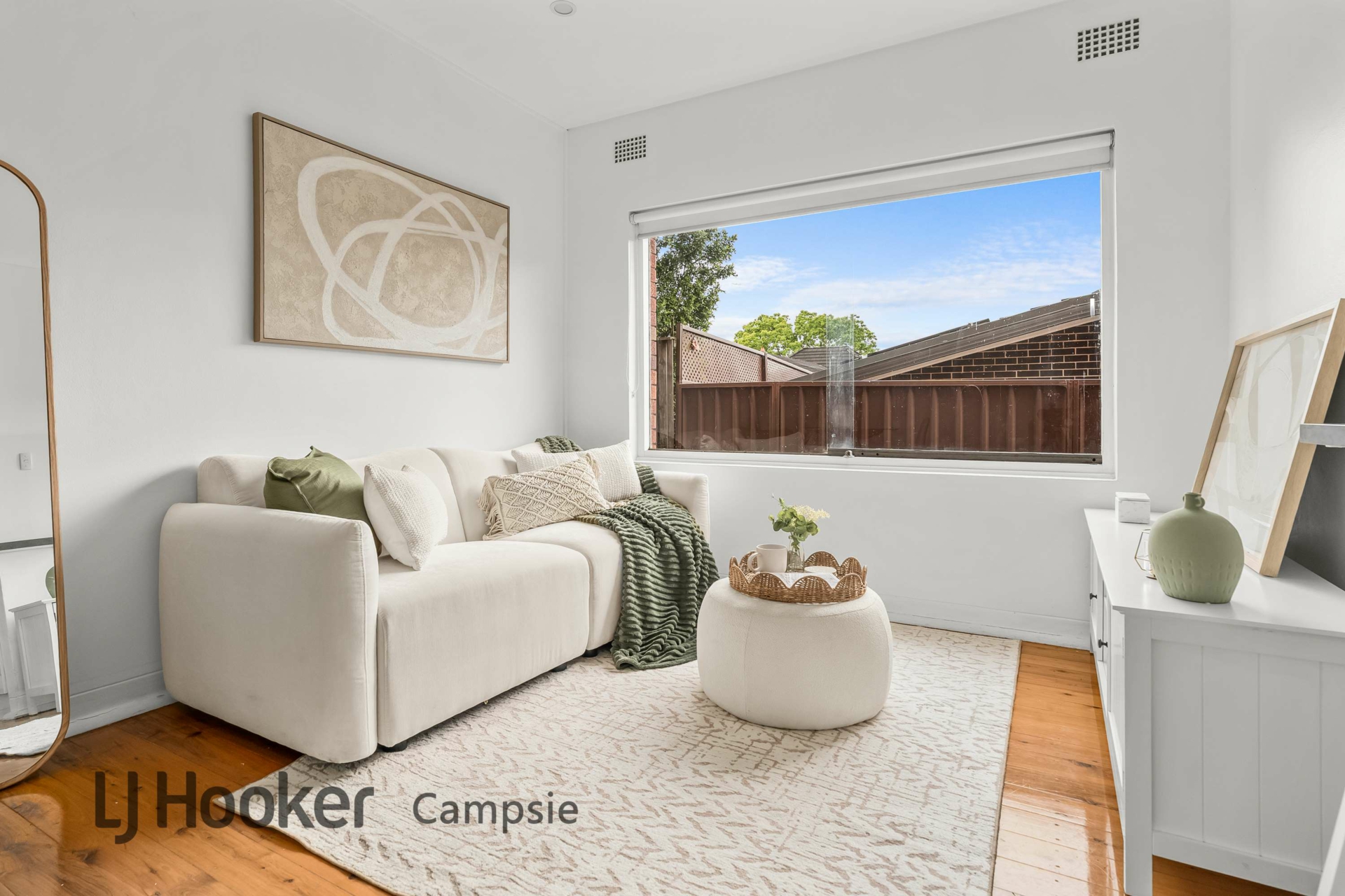 1/10 Evaline Street — photo 3 of 11