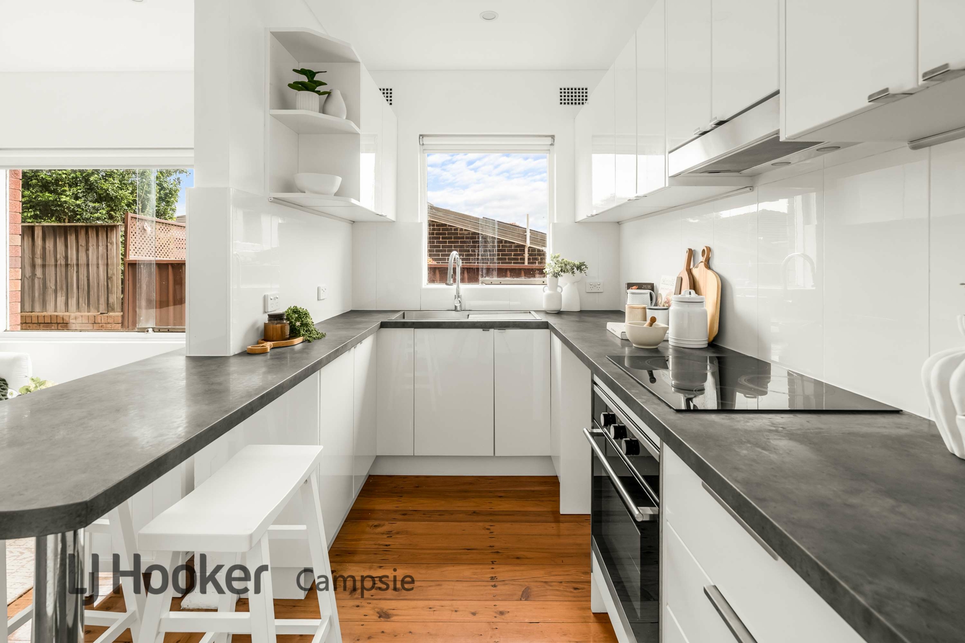 1/10 Evaline Street — photo 7 of 11
