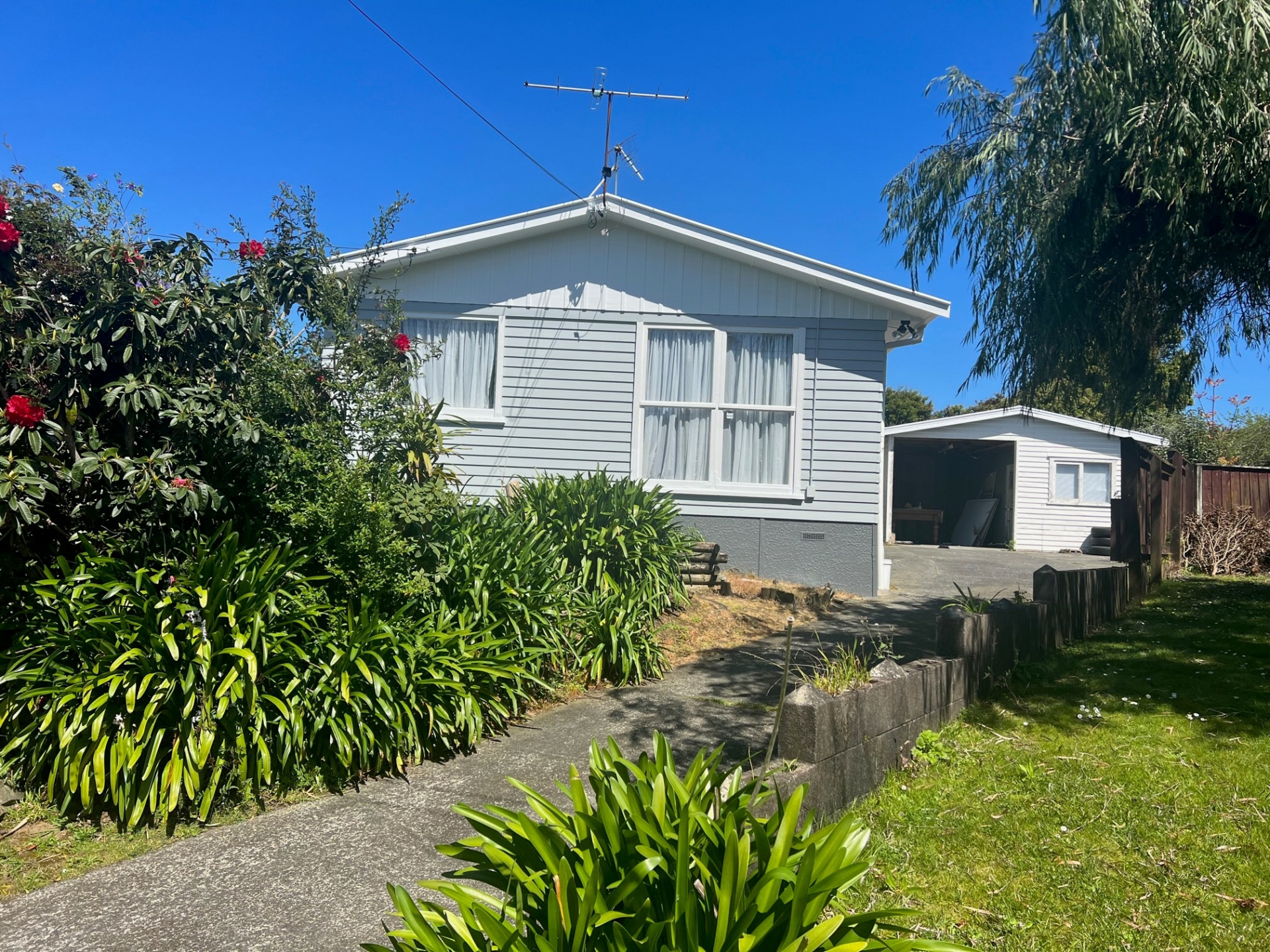 2 Clendon Place, MANUREWA
