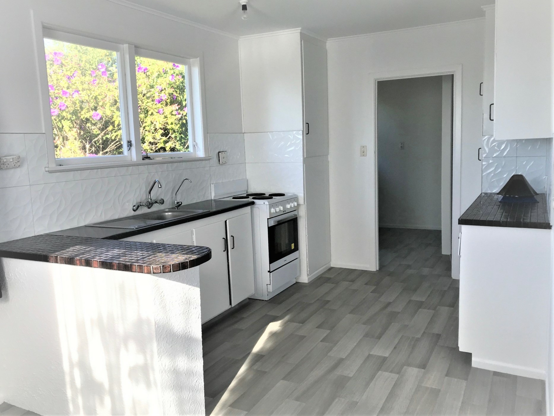 2 Clendon Place, MANUREWA