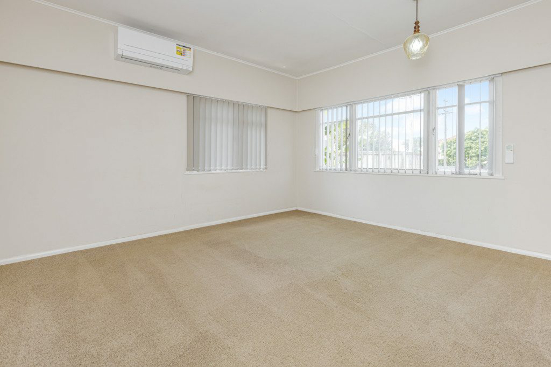 8 Hamilton Road, PAPATOETOE