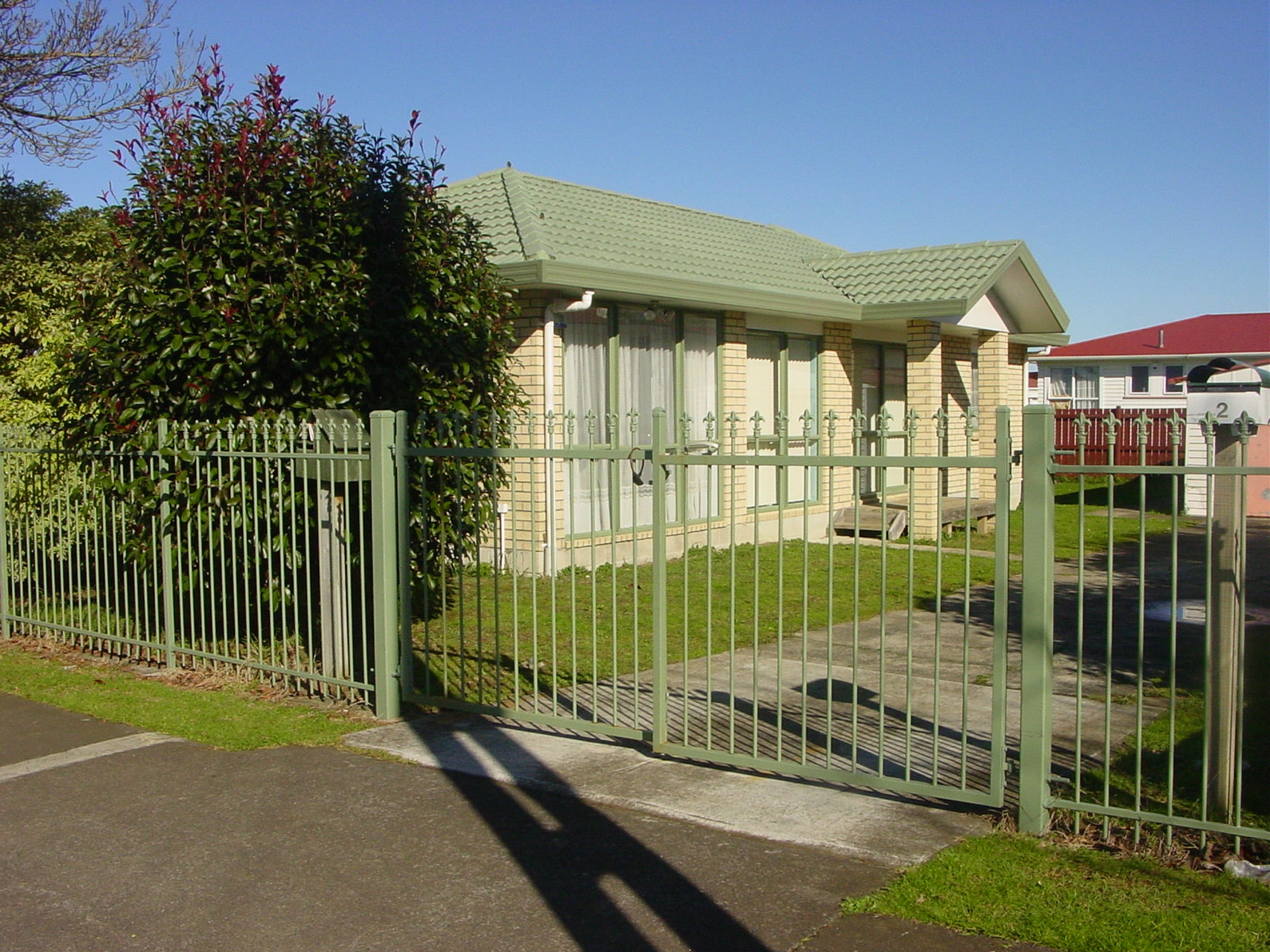 2a Thomas Road, MANGERE