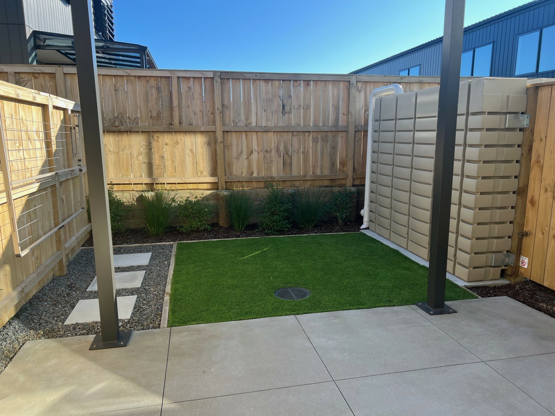 Flat Bush, 2019