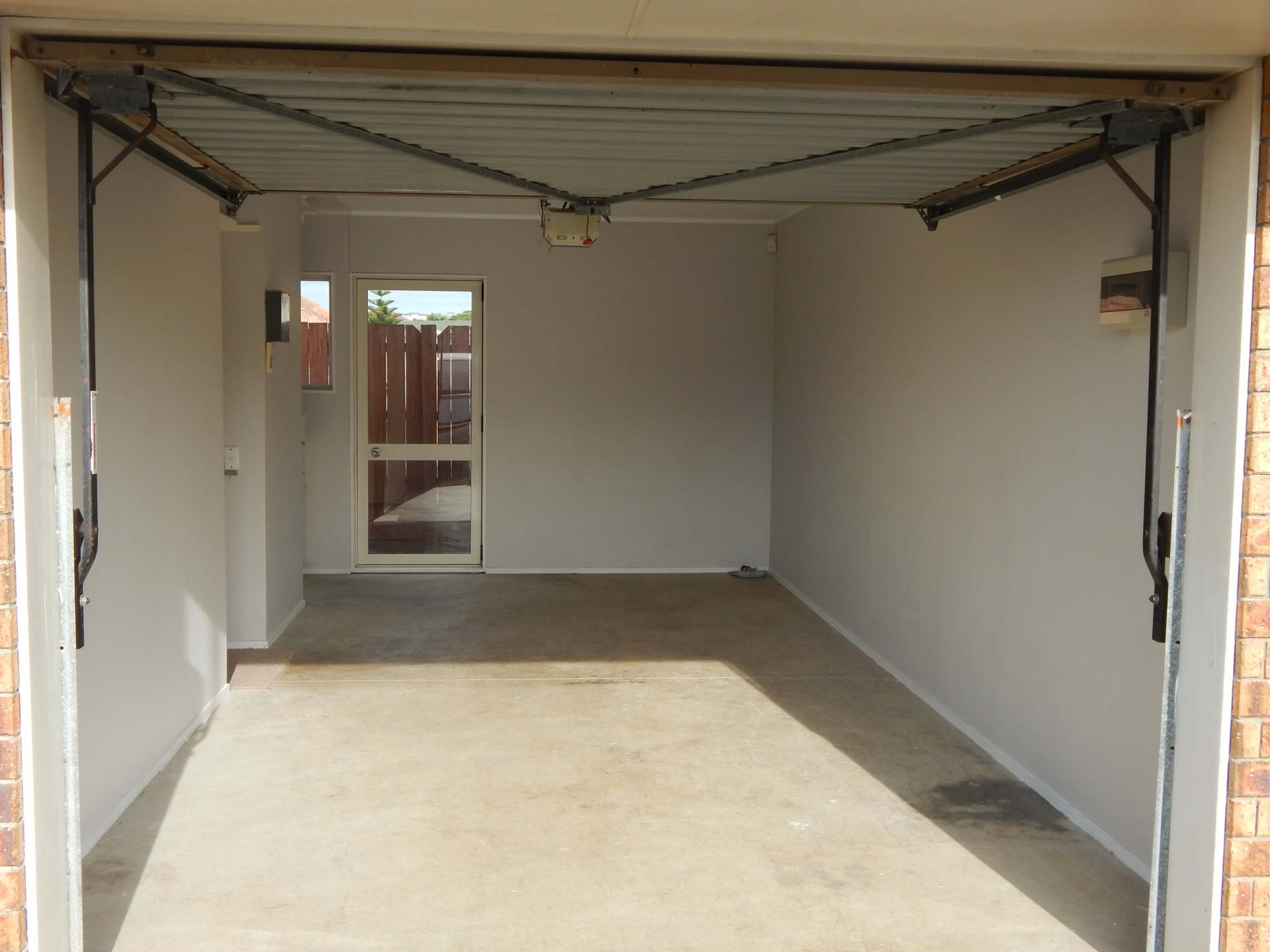 1/2 Lowburn Place, CLOVER PARK