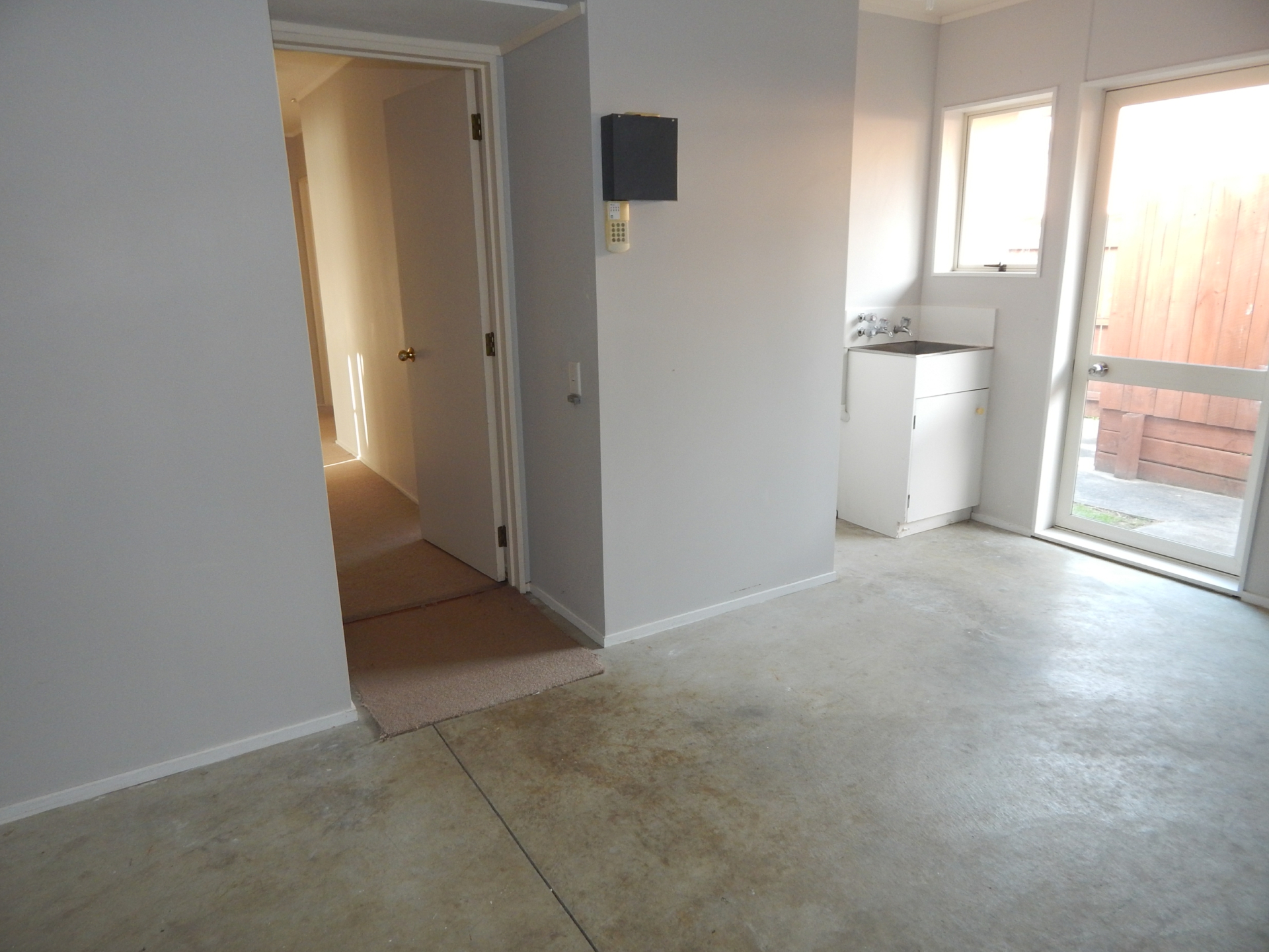 1/2 Lowburn Place, CLOVER PARK