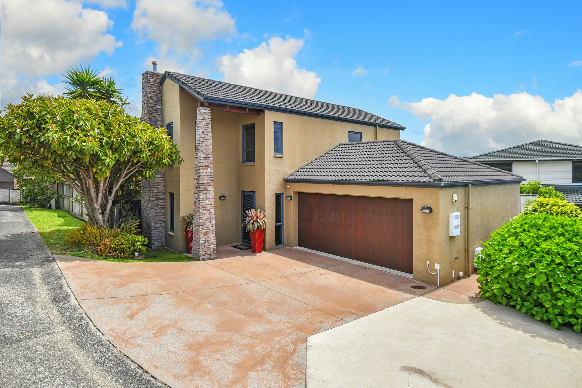 12 Phoenicia Court, THE GARDENS