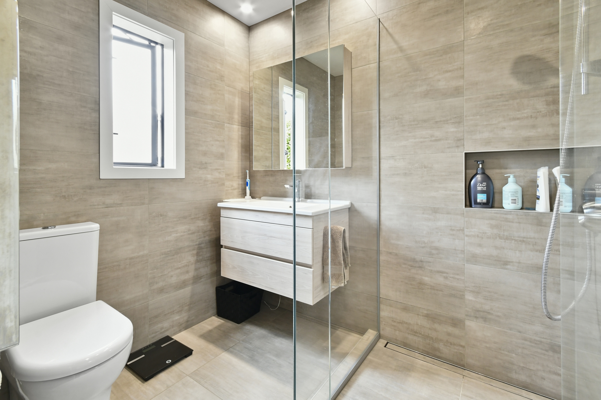12 Phoenicia Court, THE GARDENS