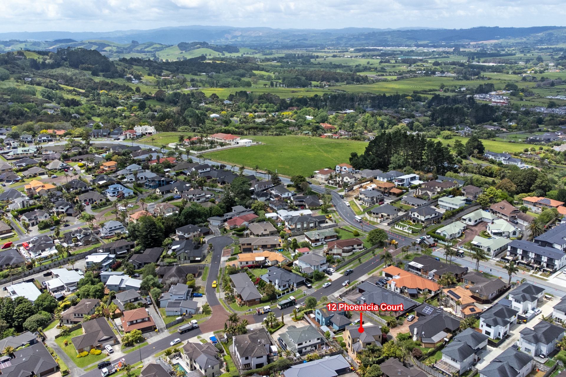 12 Phoenicia Court, THE GARDENS