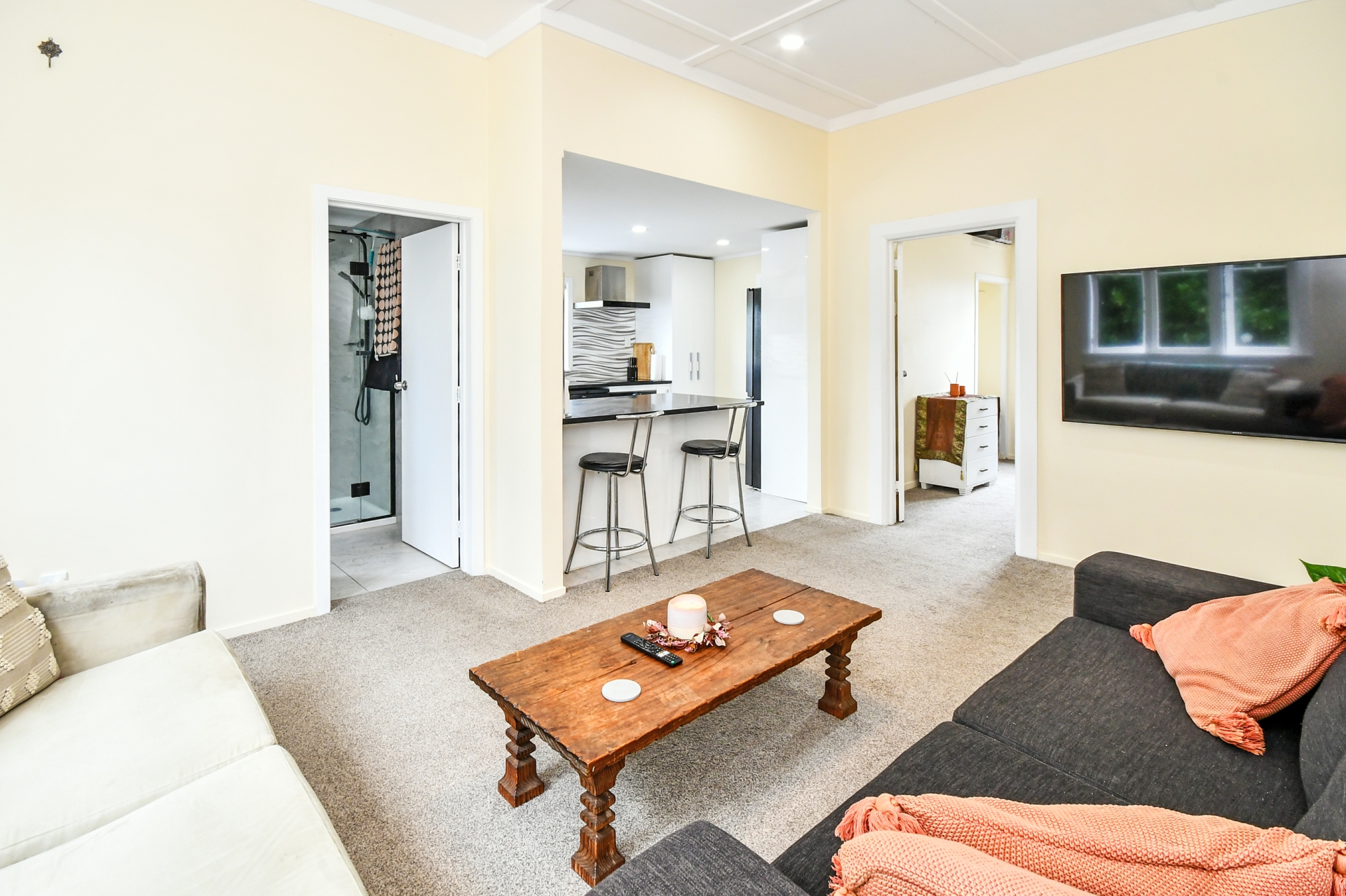 2c Waiari Road, CONIFER GROVE