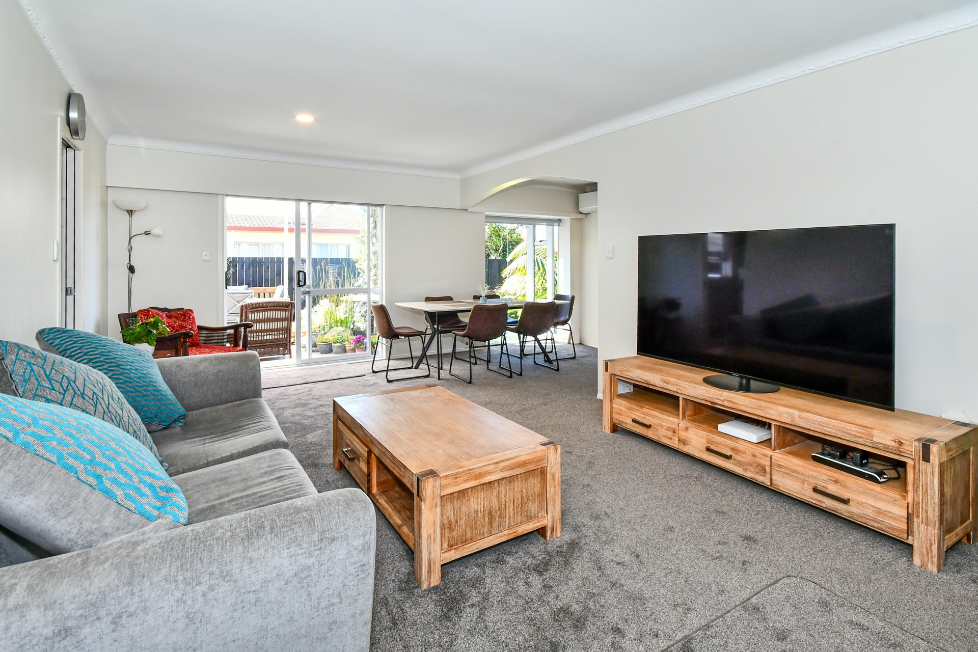 6 Oakland Avenue, Papatoetoe