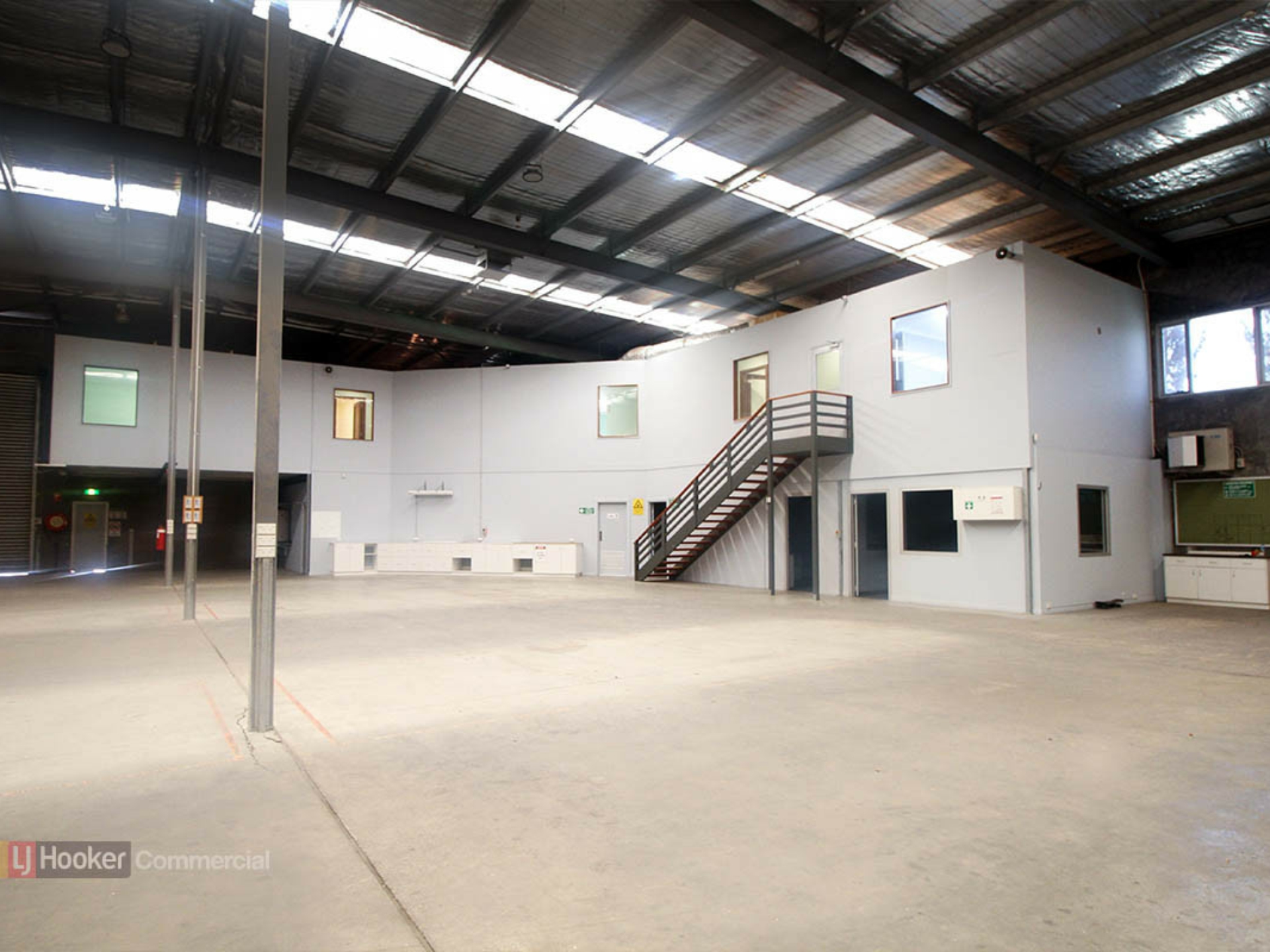 53 Ellemsea Circuit, LONSDALE