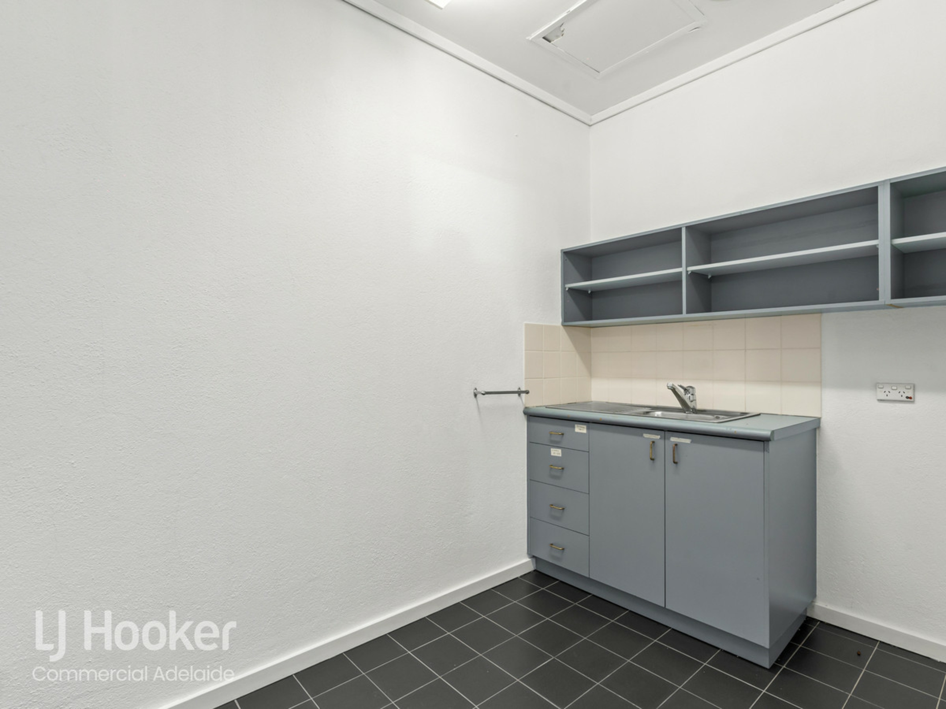 287 Salisbury Highway, SALISBURY DOWNS