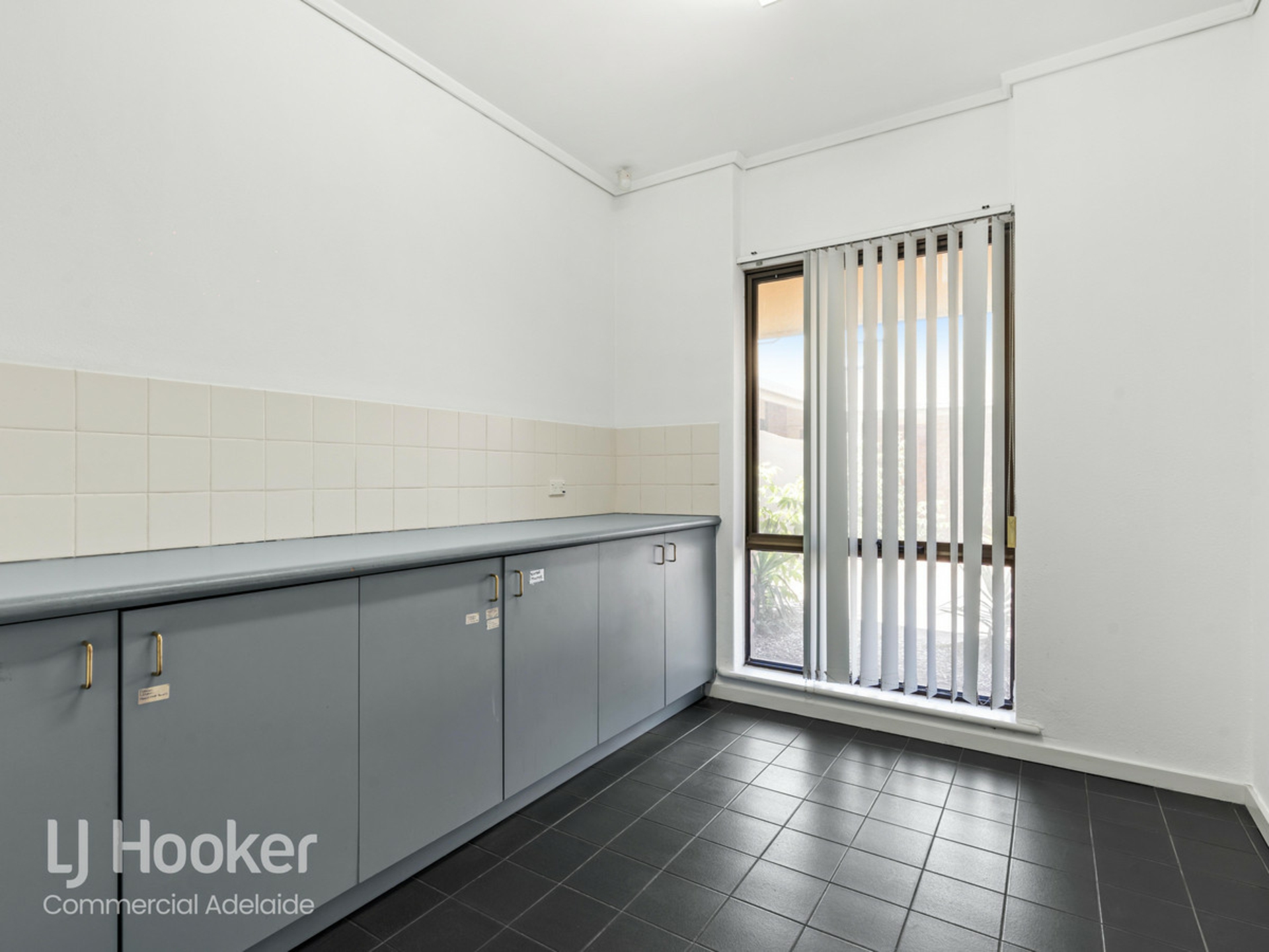 287 Salisbury Highway, SALISBURY DOWNS