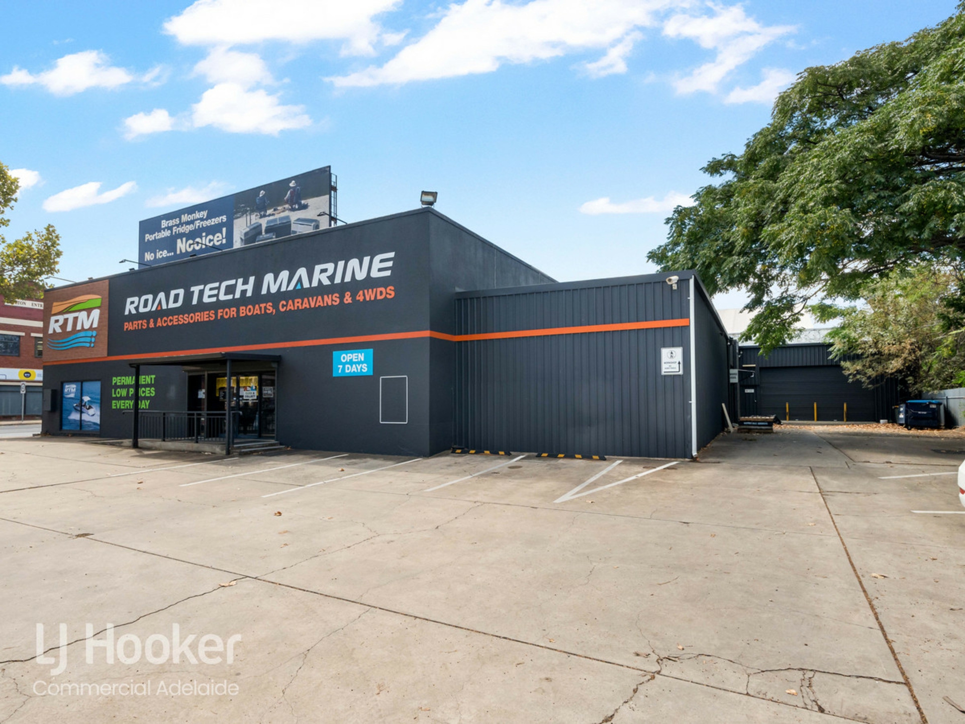 37 Sir Donald Bradman Drive, MILE END SOUTH