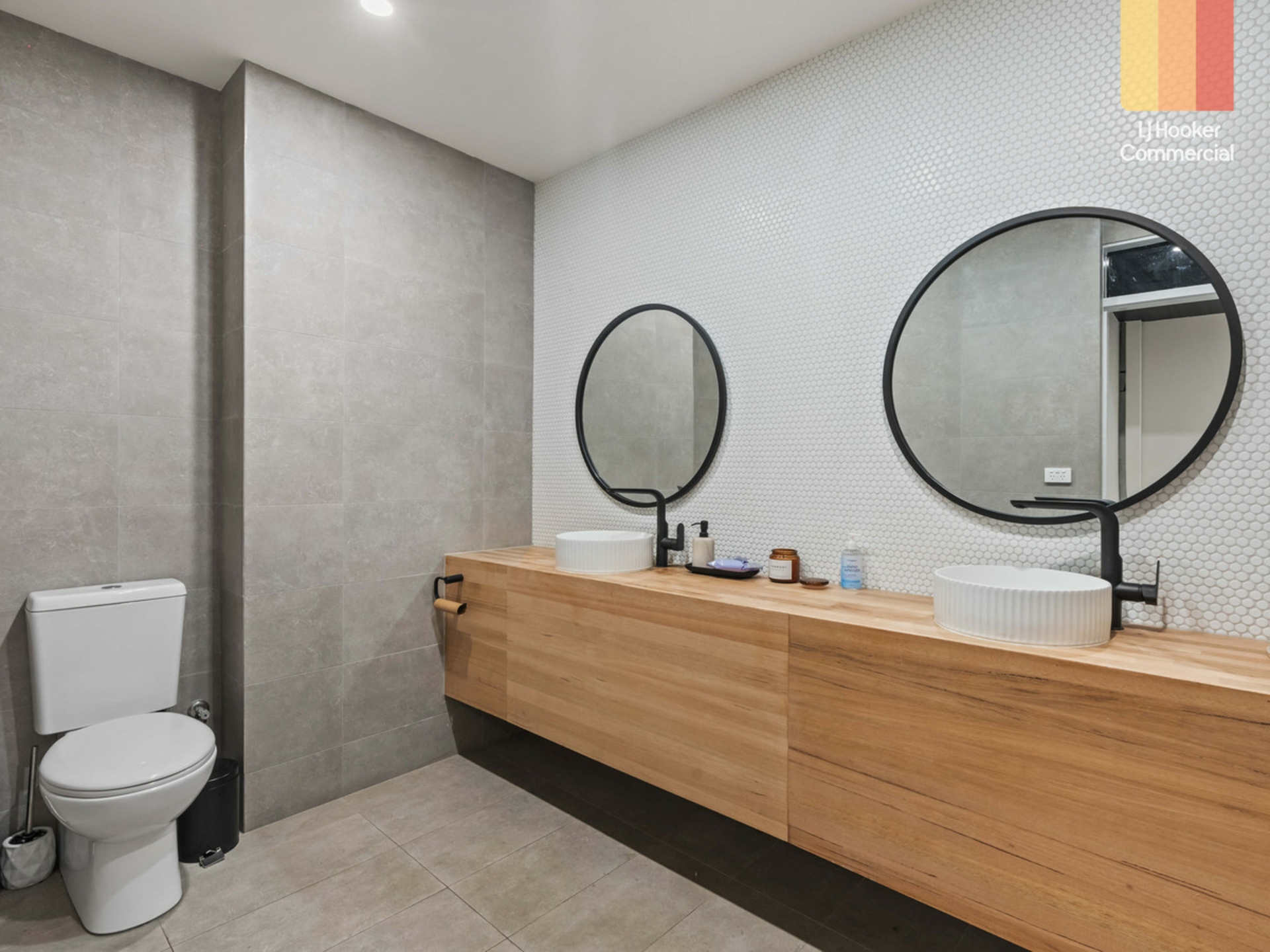 57-61 Andrew Smith Drive, PARAFIELD GARDENS