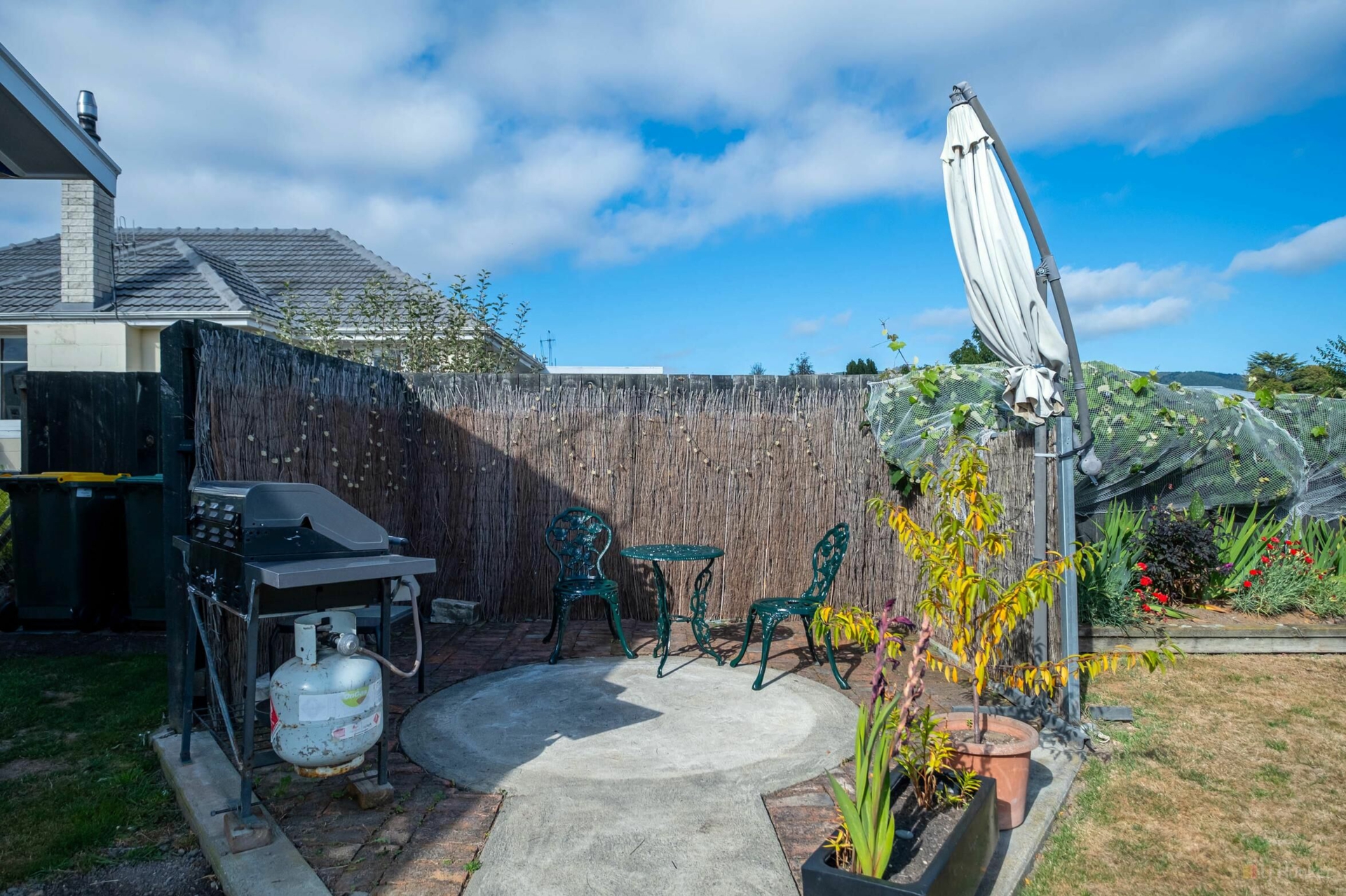24 Rhodes Street, WAIMATE