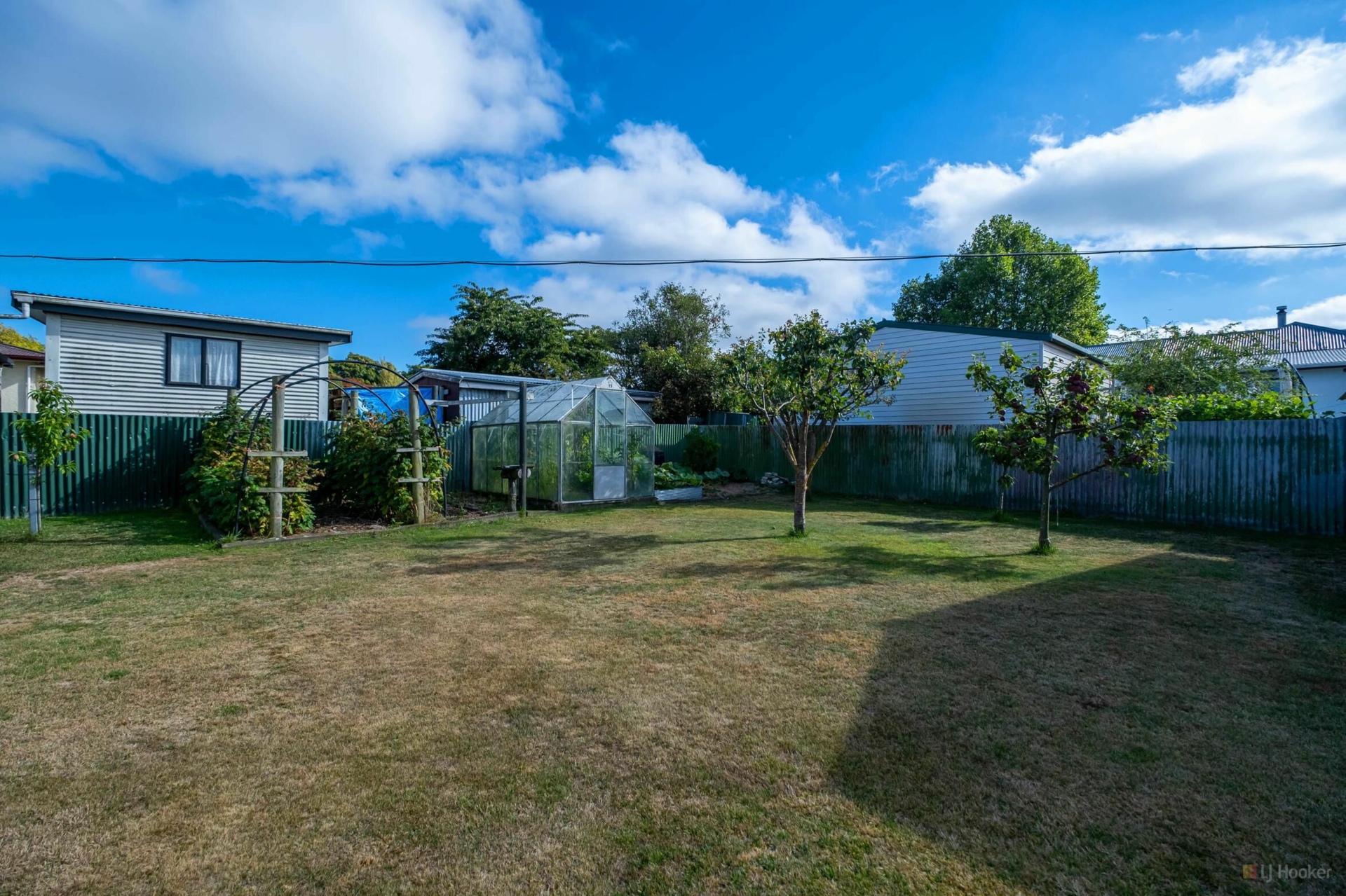 24 Rhodes Street, WAIMATE