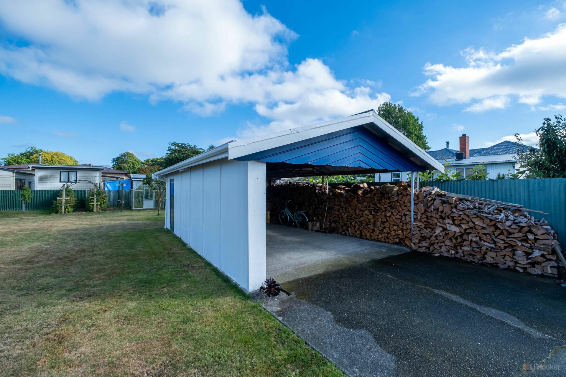 24 Rhodes Street, WAIMATE