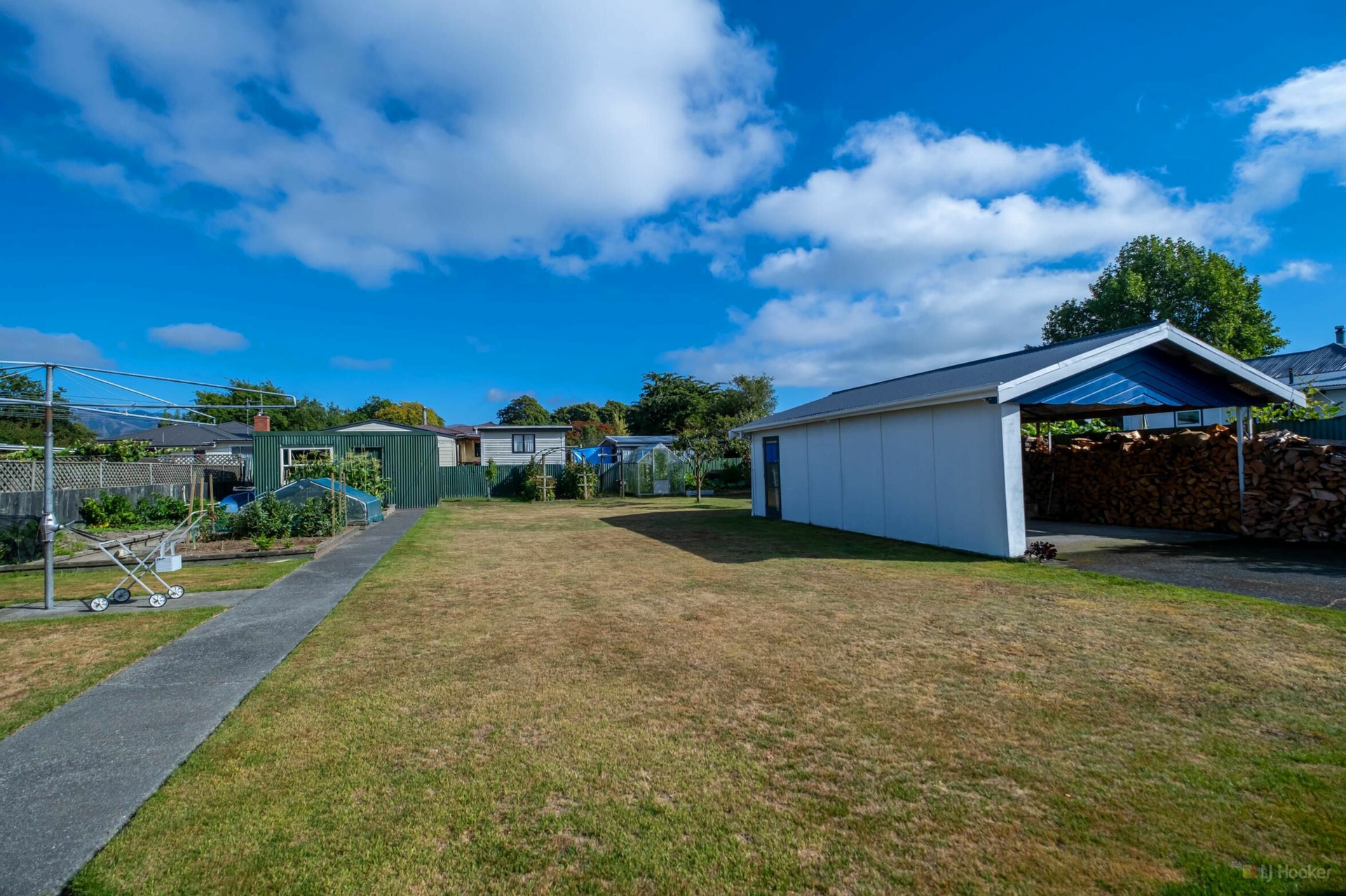 24 Rhodes Street, WAIMATE