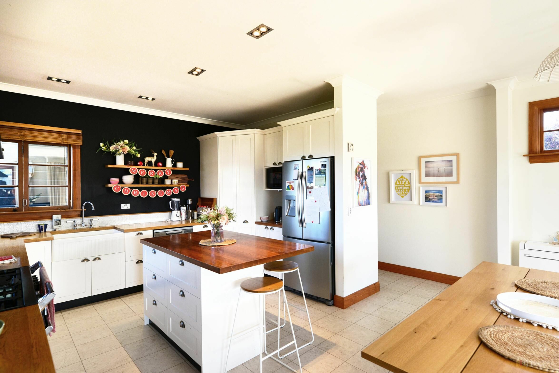 17 Thackeray Street, SAINT ANDREWS