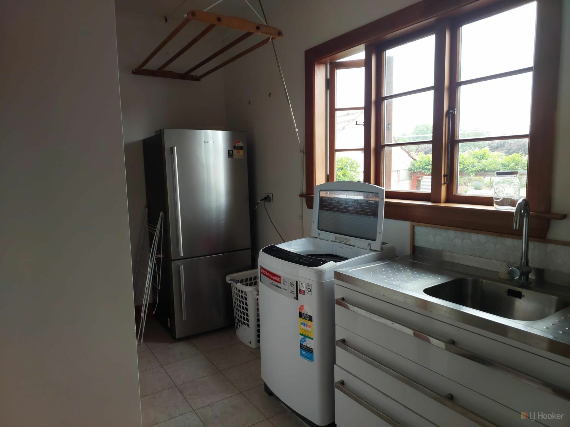 17 Thackeray Street, SAINT ANDREWS
