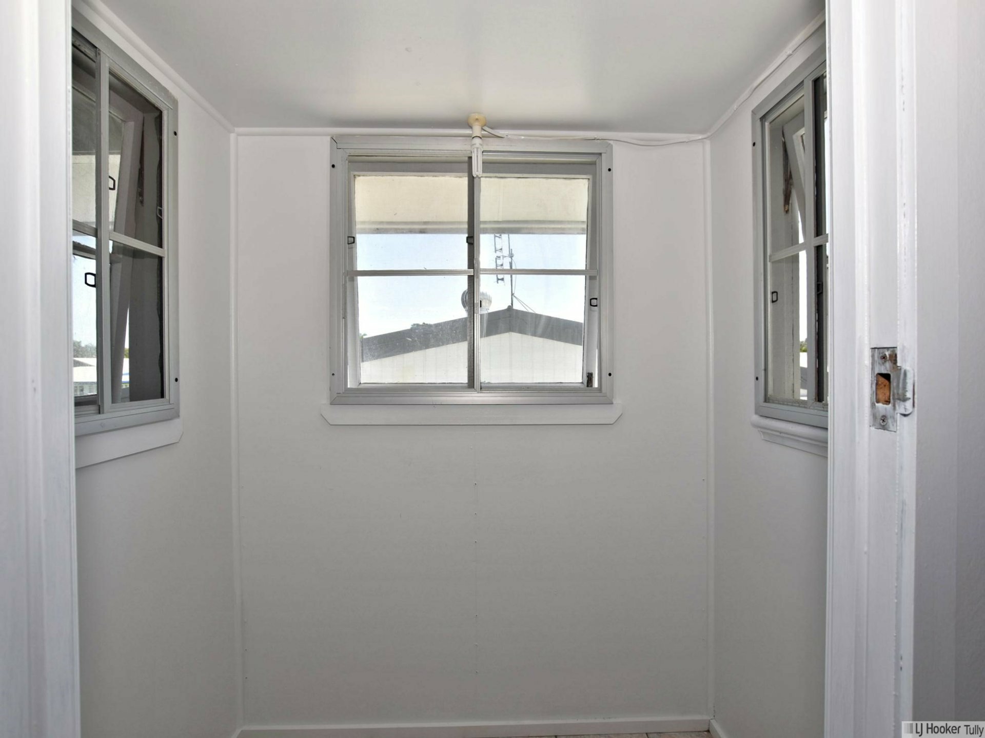 12 Sydney Smith Street, KURRIMINE BEACH