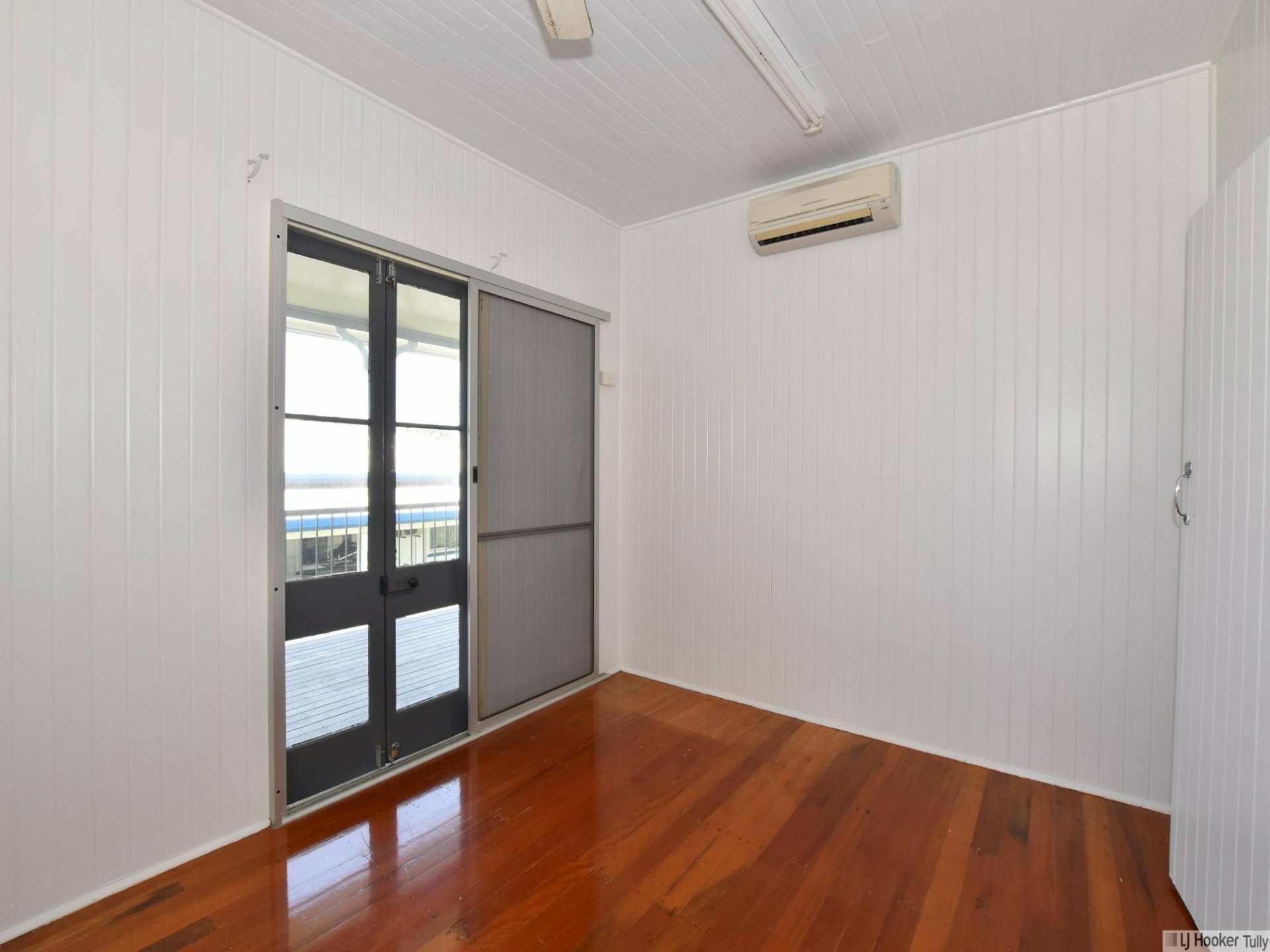 12 Sydney Smith Street, KURRIMINE BEACH
