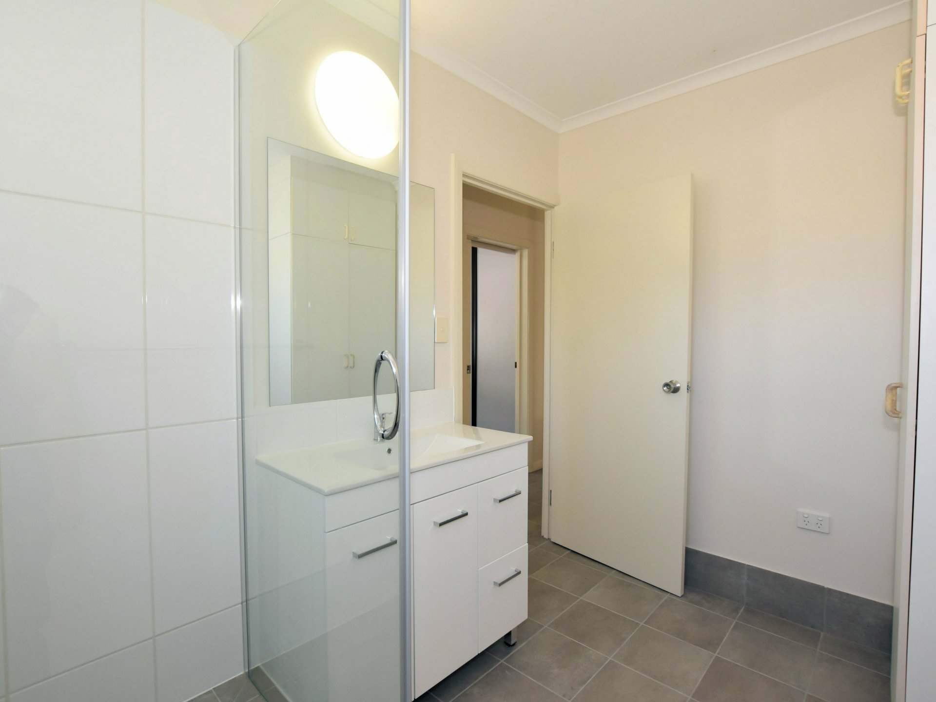 Unit 1/117 Taylor Street Tully Heads QLD Townhouse for Rent LJ Hooker