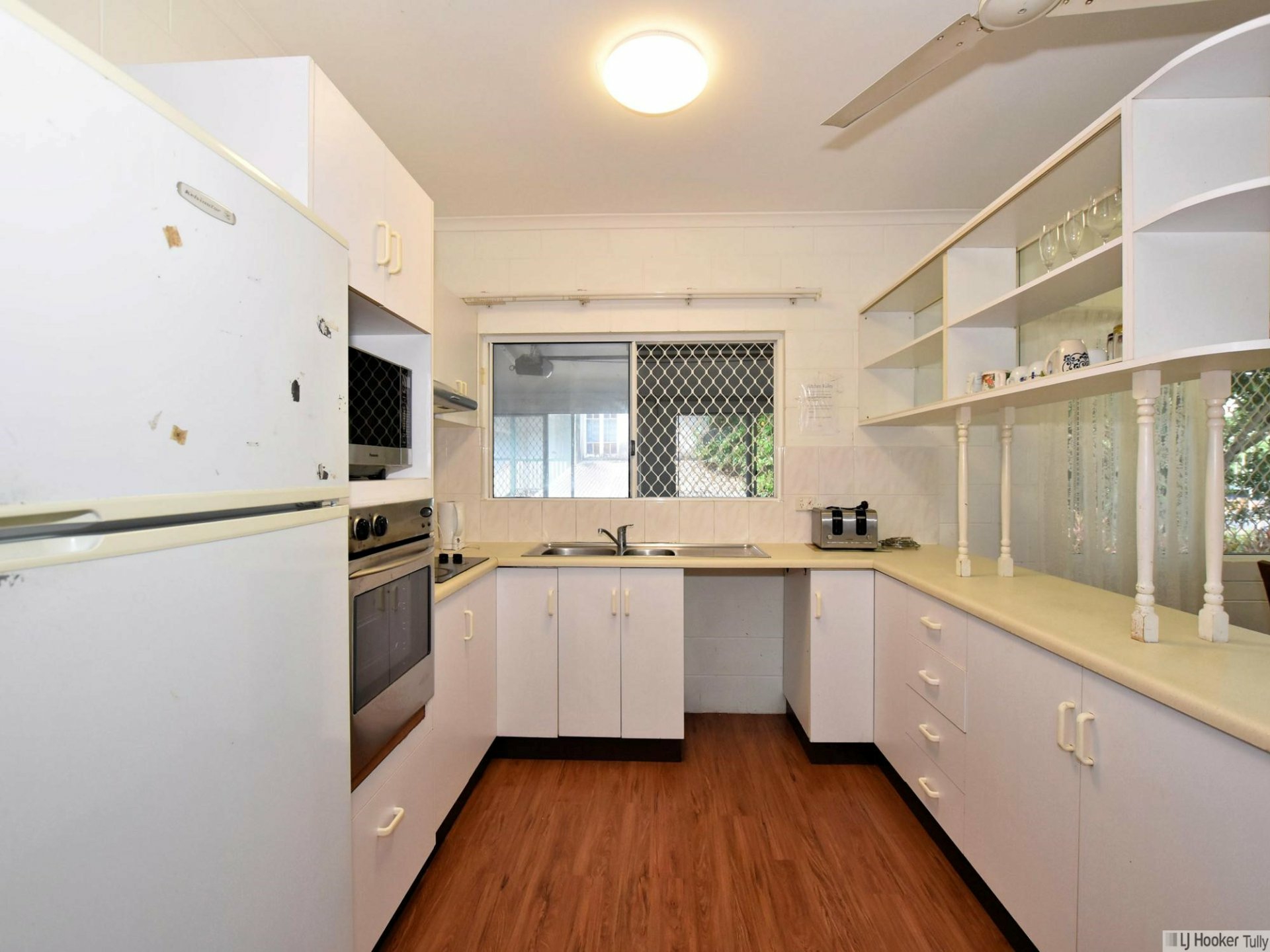 32 McQuillen Street, TULLY