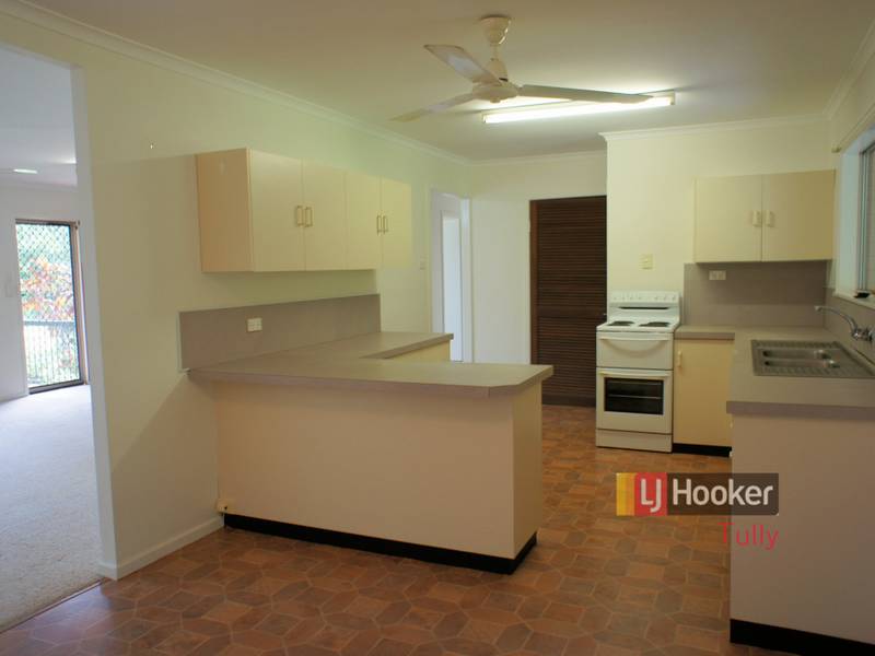 2/216 Dallachy Rd, TULLY
