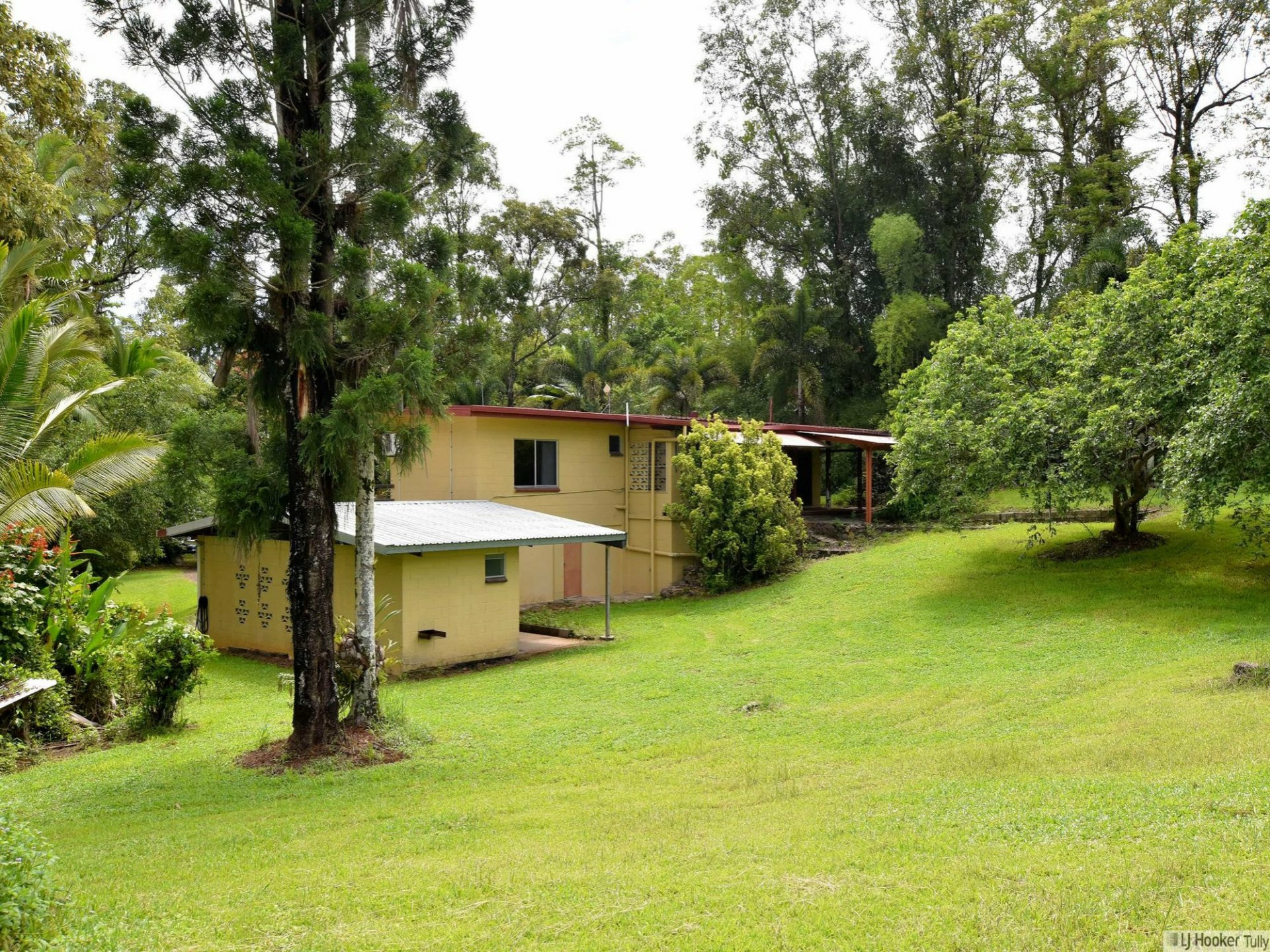 6 Lloyd Bell Road, MERRYBURN