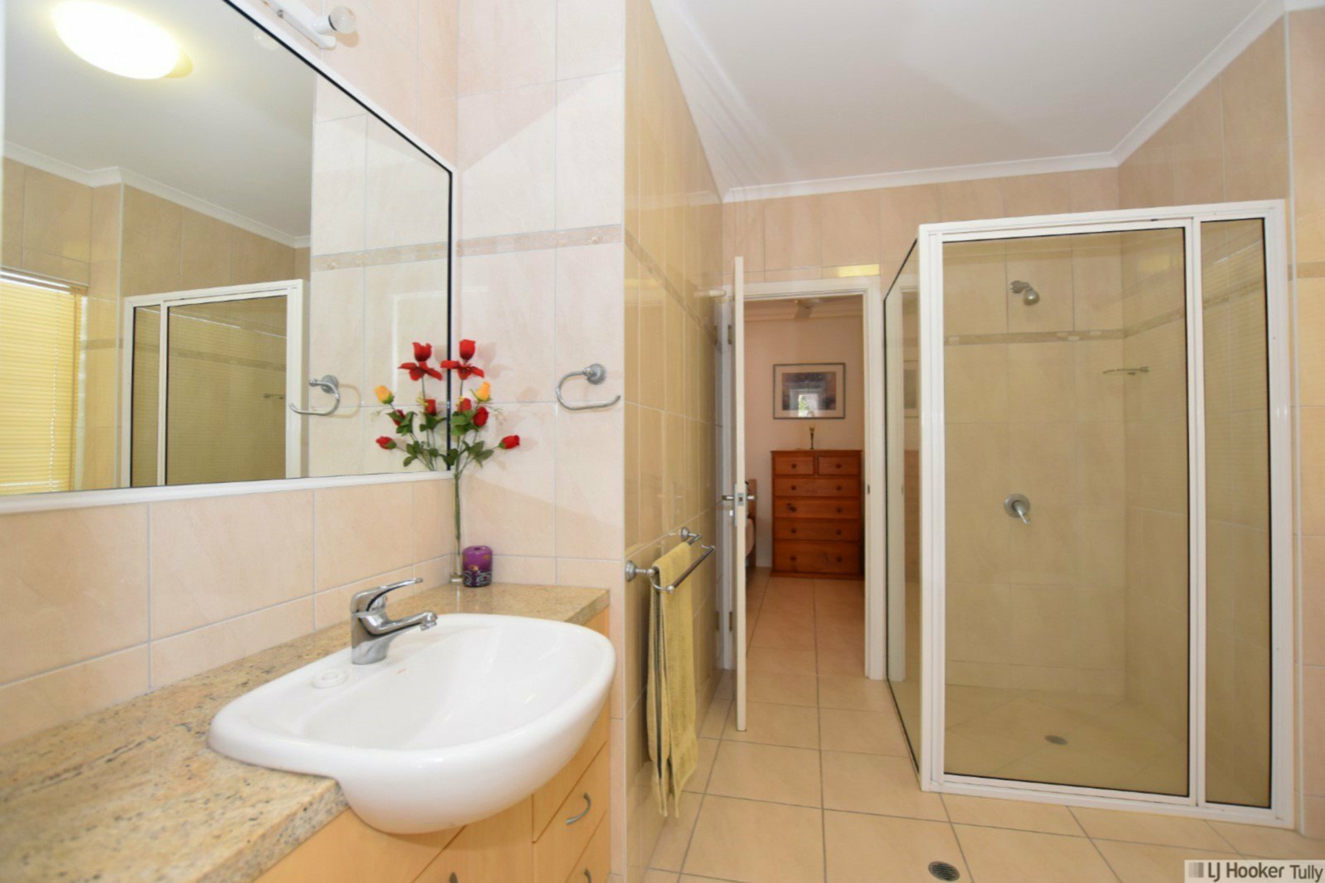Unit 2/23 Poinciana Boulevard, CARDWELL