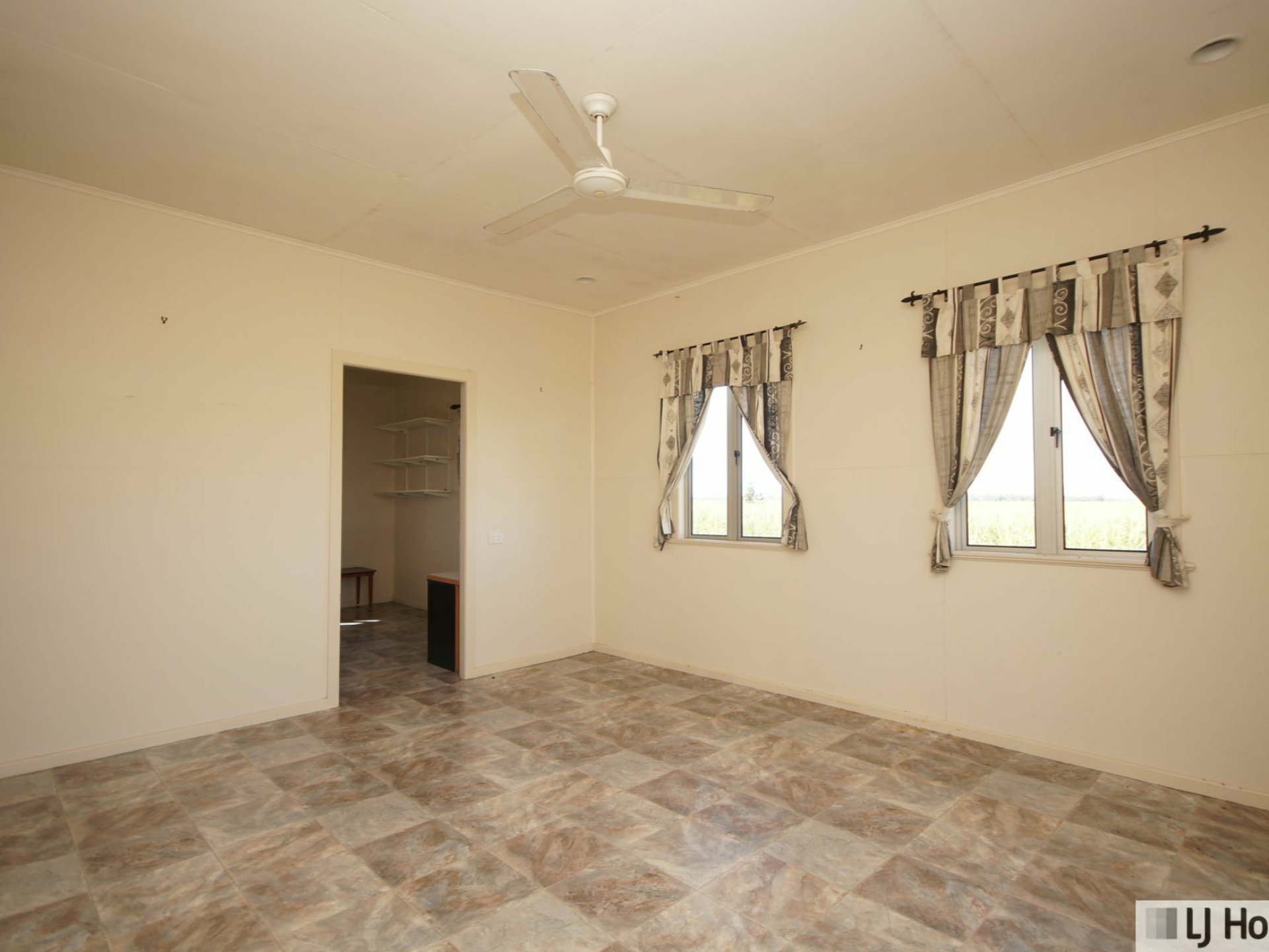 25 Rockingham Road, EURAMO