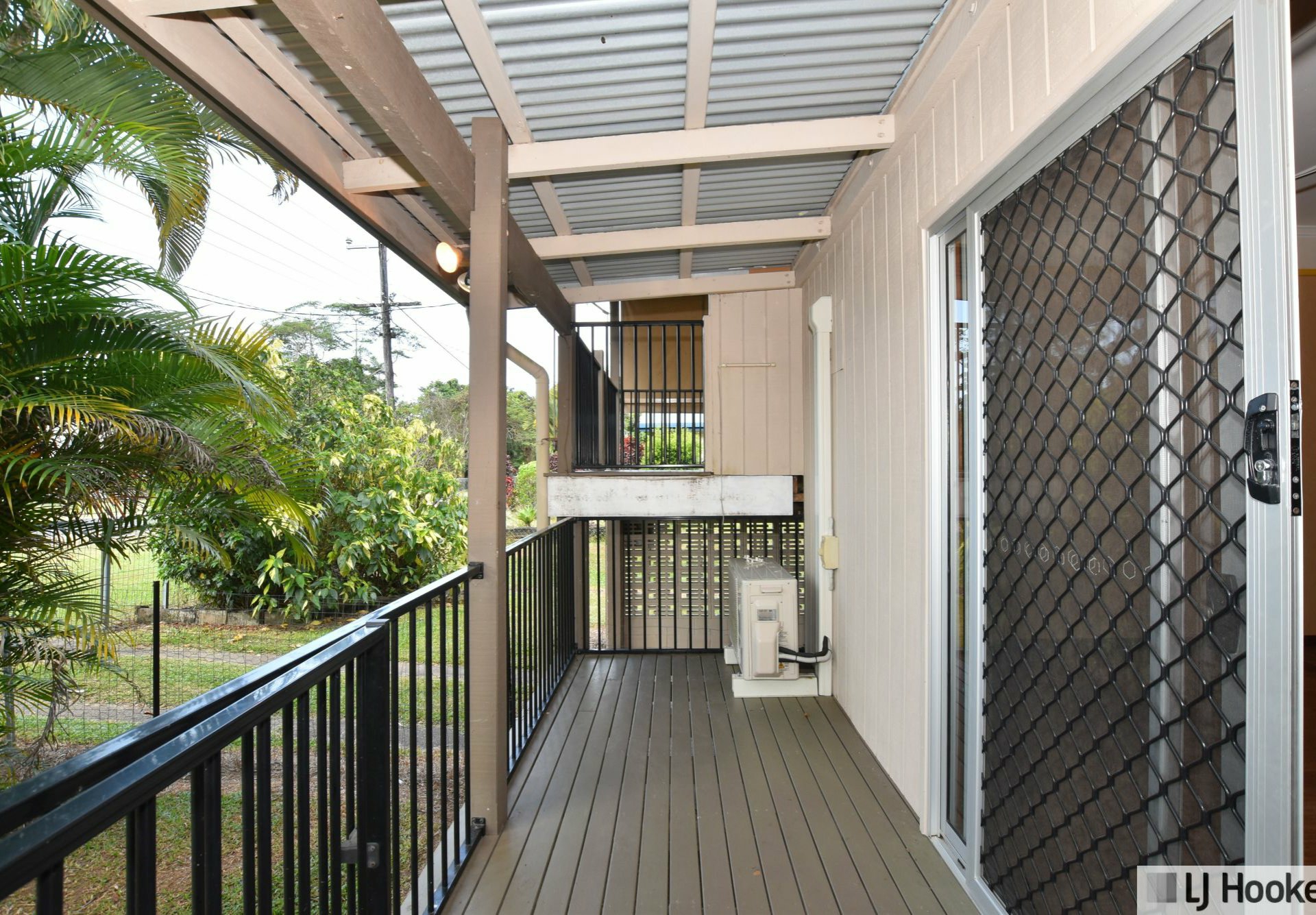 11 King Street, TULLY